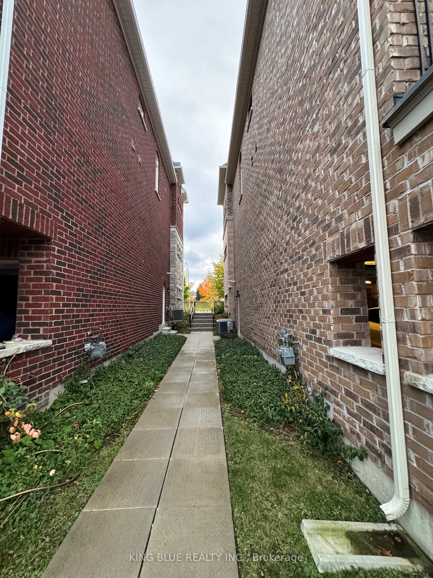 Photo 20 of 293 Dundas Way, Markham, Greensborough — HOMEH
