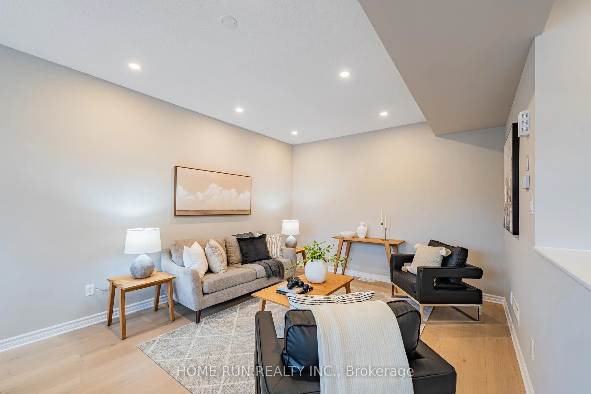Photo 6 of 2485 Waterlilly Way, Ottawa, Barrhaven - Heritage Park — HOMEH