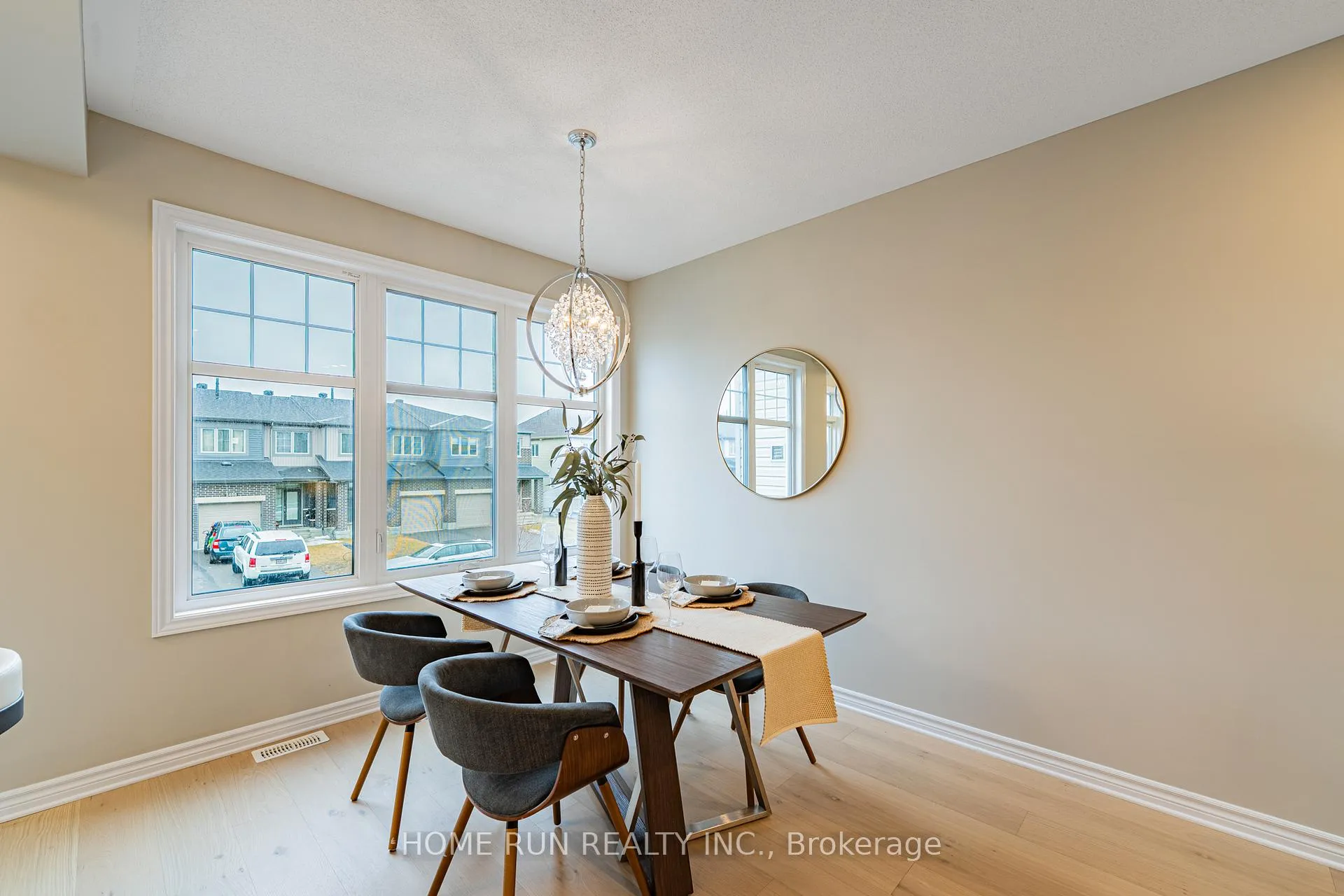 Photo 10 of 2485 Waterlilly Way, Ottawa, Barrhaven - Heritage Park — HOMEH
