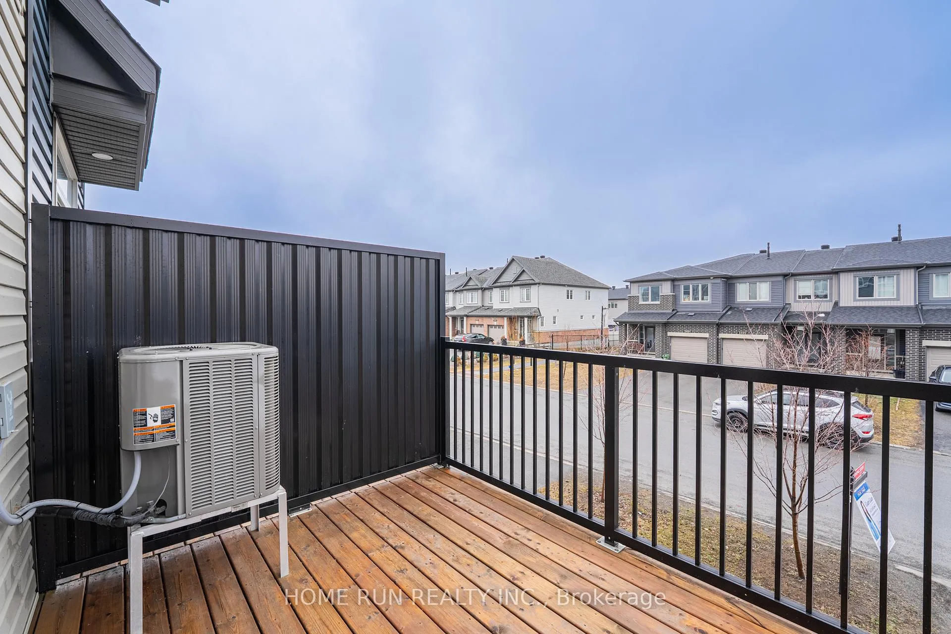 Photo 16 of 2485 Waterlilly Way, Ottawa, Barrhaven - Heritage Park — HOMEH