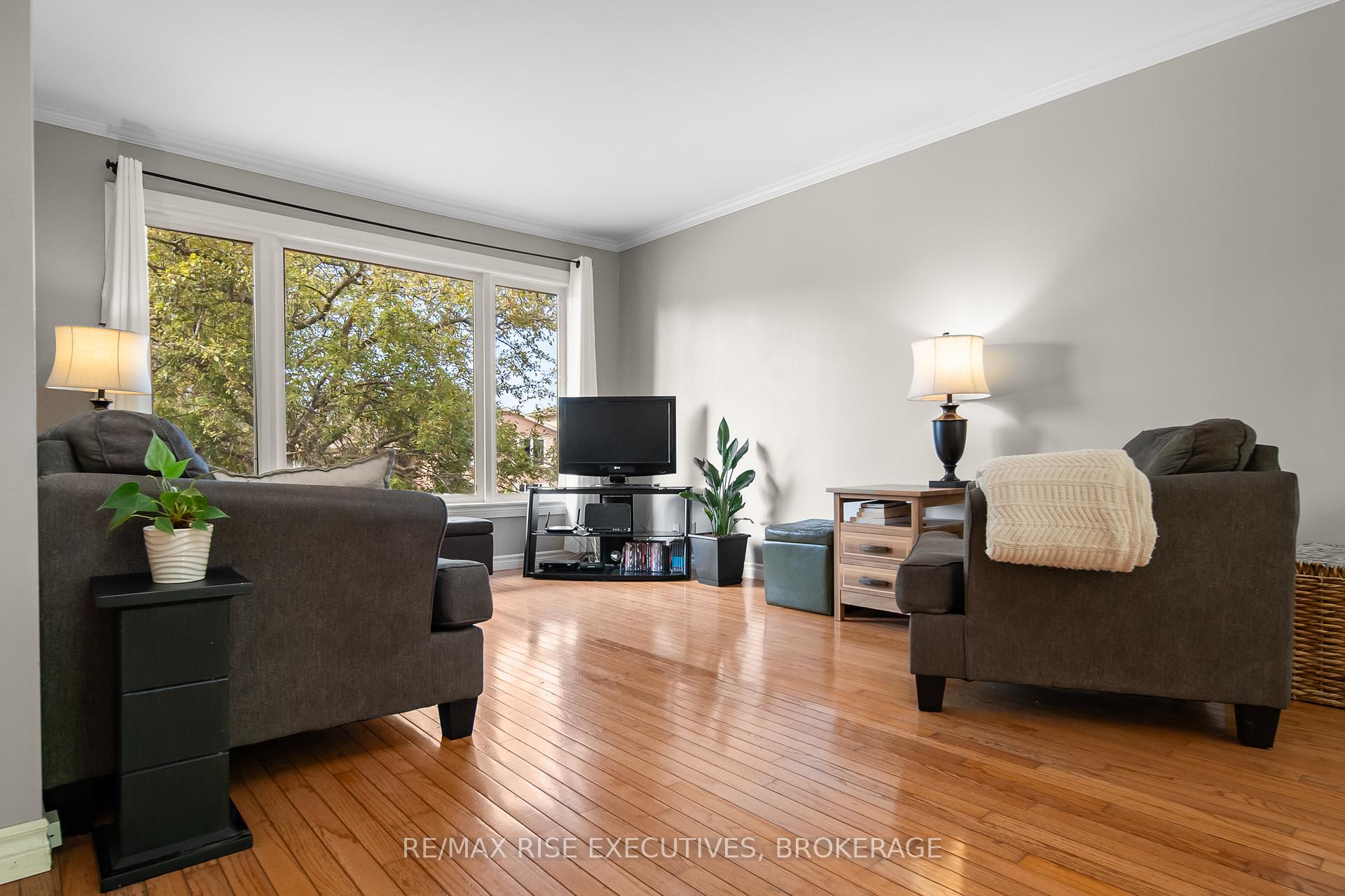 Photo 6 of 932 Milford Drive, Kingston, North of Taylor-Kidd Blvd — HOMEH