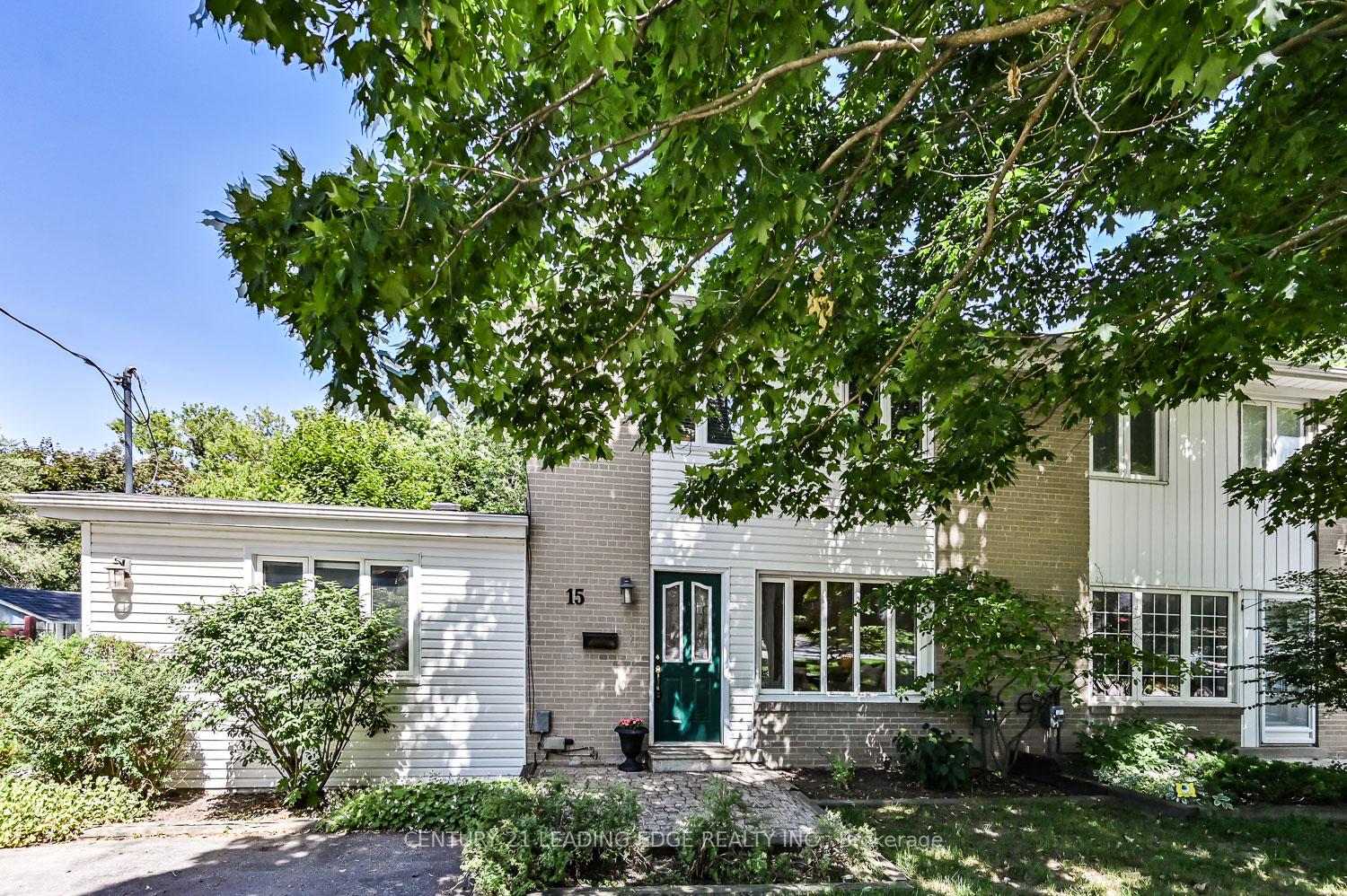 Photo 5 of 15 Elizabeth Street, Markham, Markham Village — HOMEH