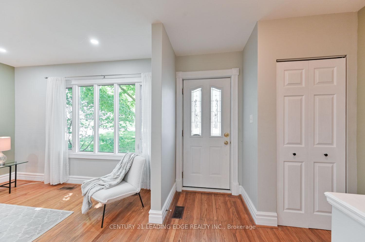 Photo 6 of 15 Elizabeth Street, Markham, Markham Village — HOMEH