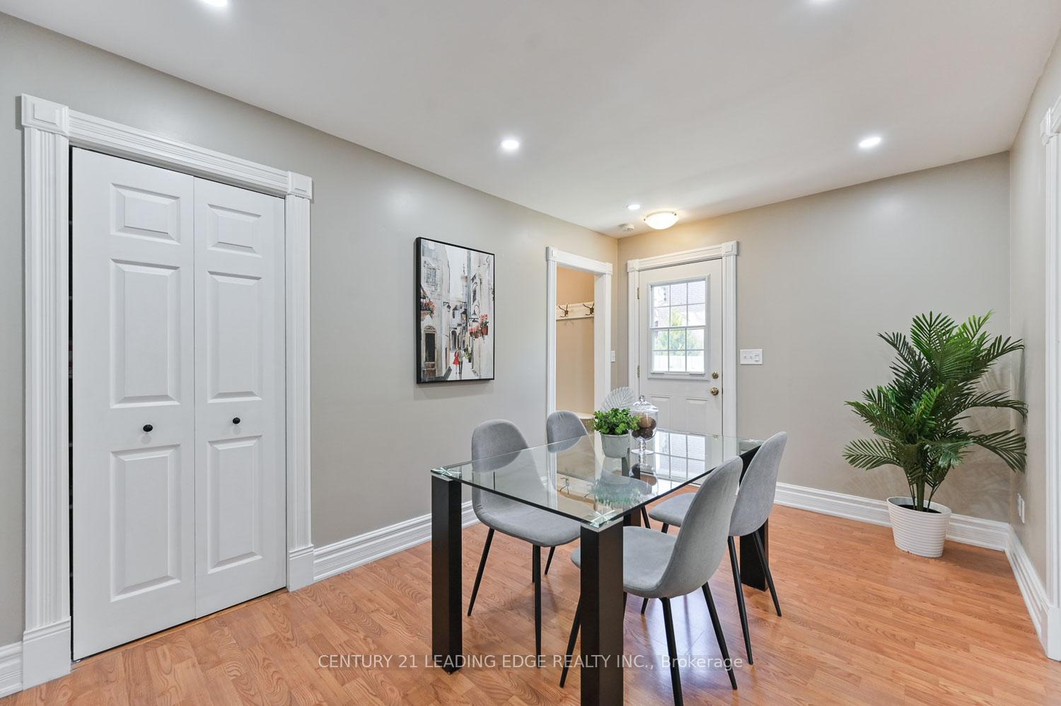 Photo 17 of 15 Elizabeth Street, Markham, Markham Village — HOMEH