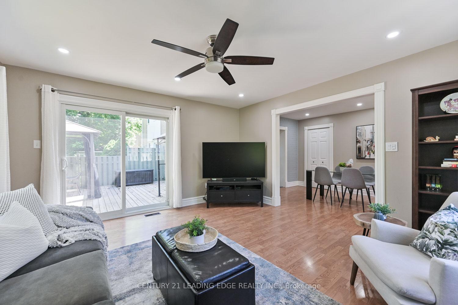 Photo 21 of 15 Elizabeth Street, Markham, Markham Village — HOMEH