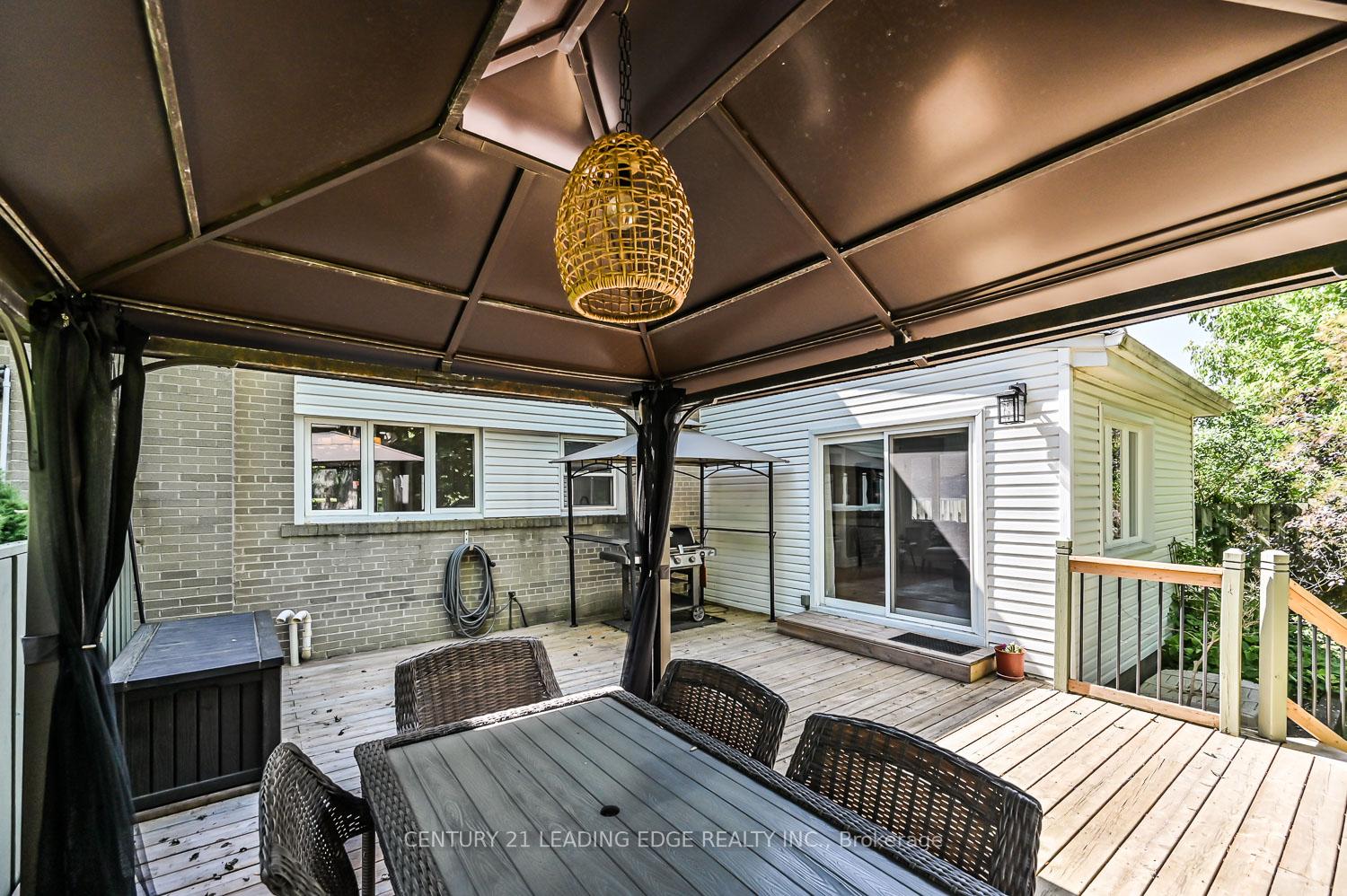Photo 35 of 15 Elizabeth Street, Markham, Markham Village — HOMEH