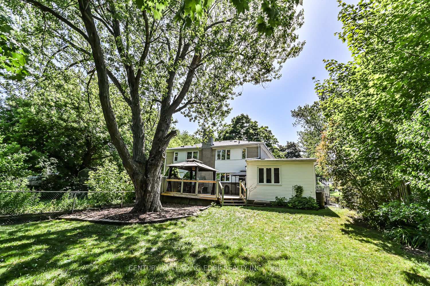 Photo 37 of 15 Elizabeth Street, Markham, Markham Village — HOMEH