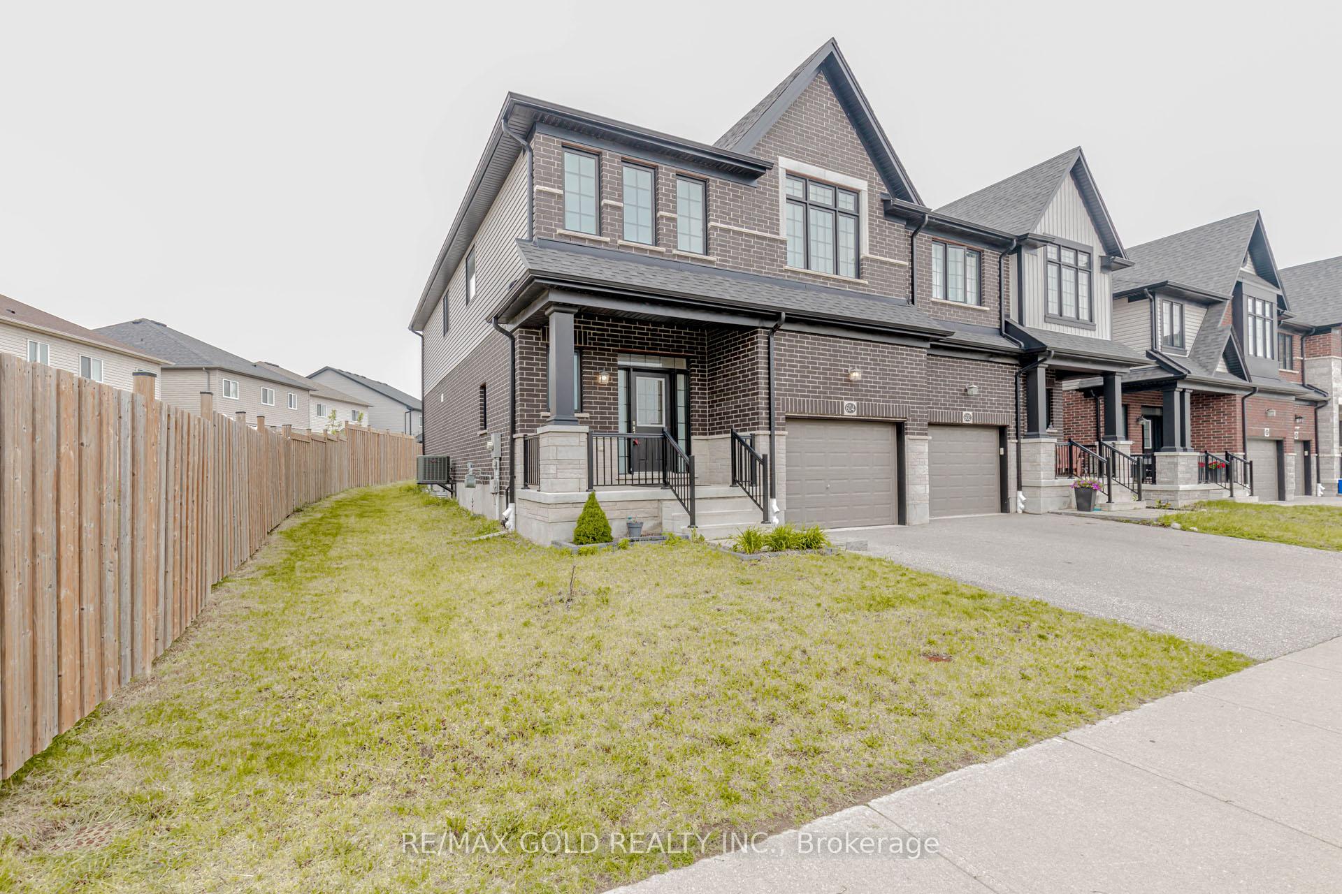 Photo 2 of 604 Blair Creek Drive, Kitchener — HOMEH