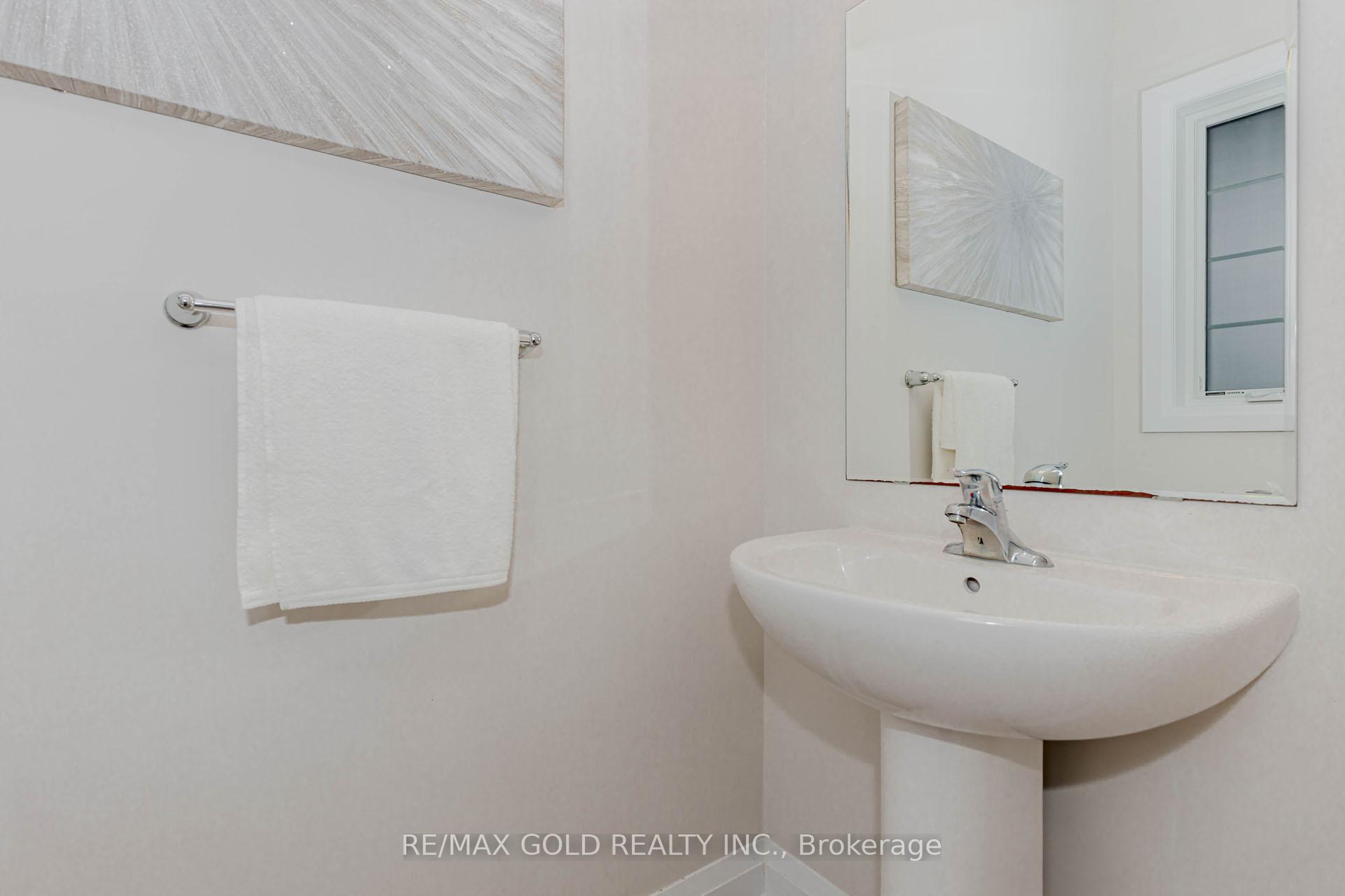 Photo 19 of 604 Blair Creek Drive, Kitchener — HOMEH