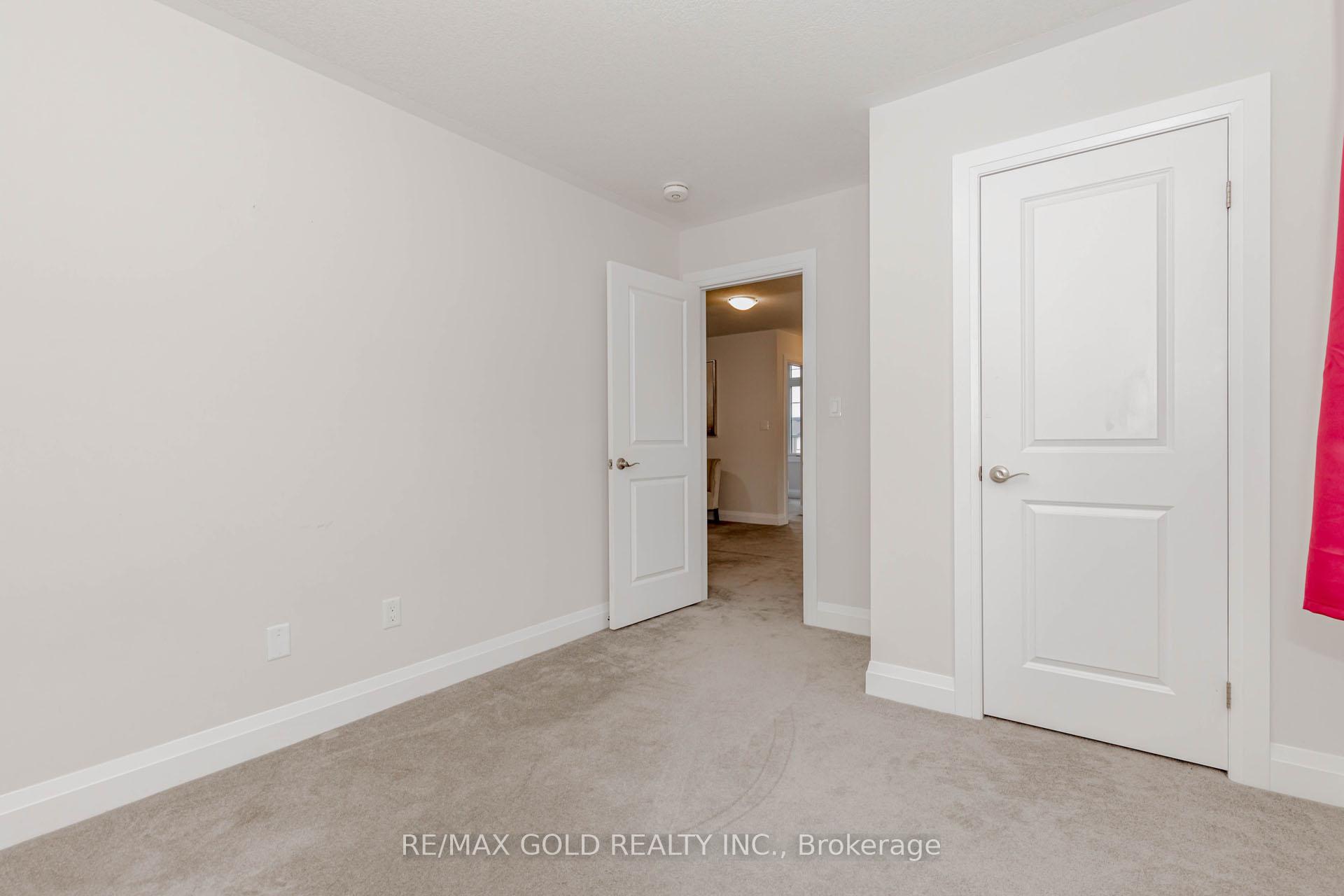 Photo 45 of 604 Blair Creek Drive, Kitchener — HOMEH