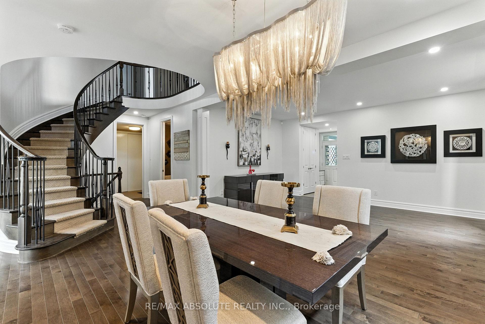 Photo 8 of 17 Rutherglen Terrace, Ottawa, Kanata - Morgan's Grant/South March — HOMEH