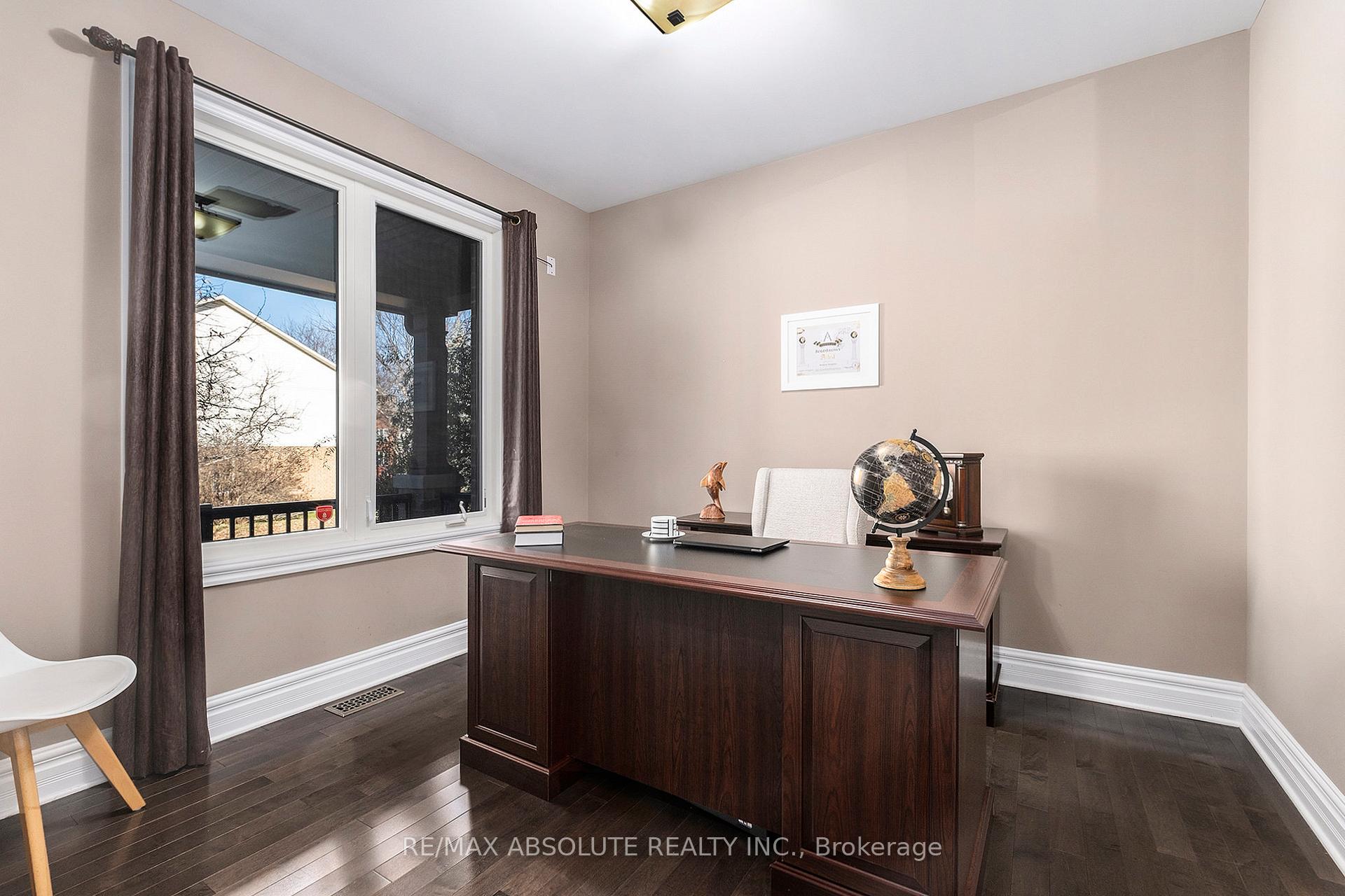 Photo 18 of 17 Rutherglen Terrace, Ottawa, Kanata - Morgan's Grant/South March — HOMEH