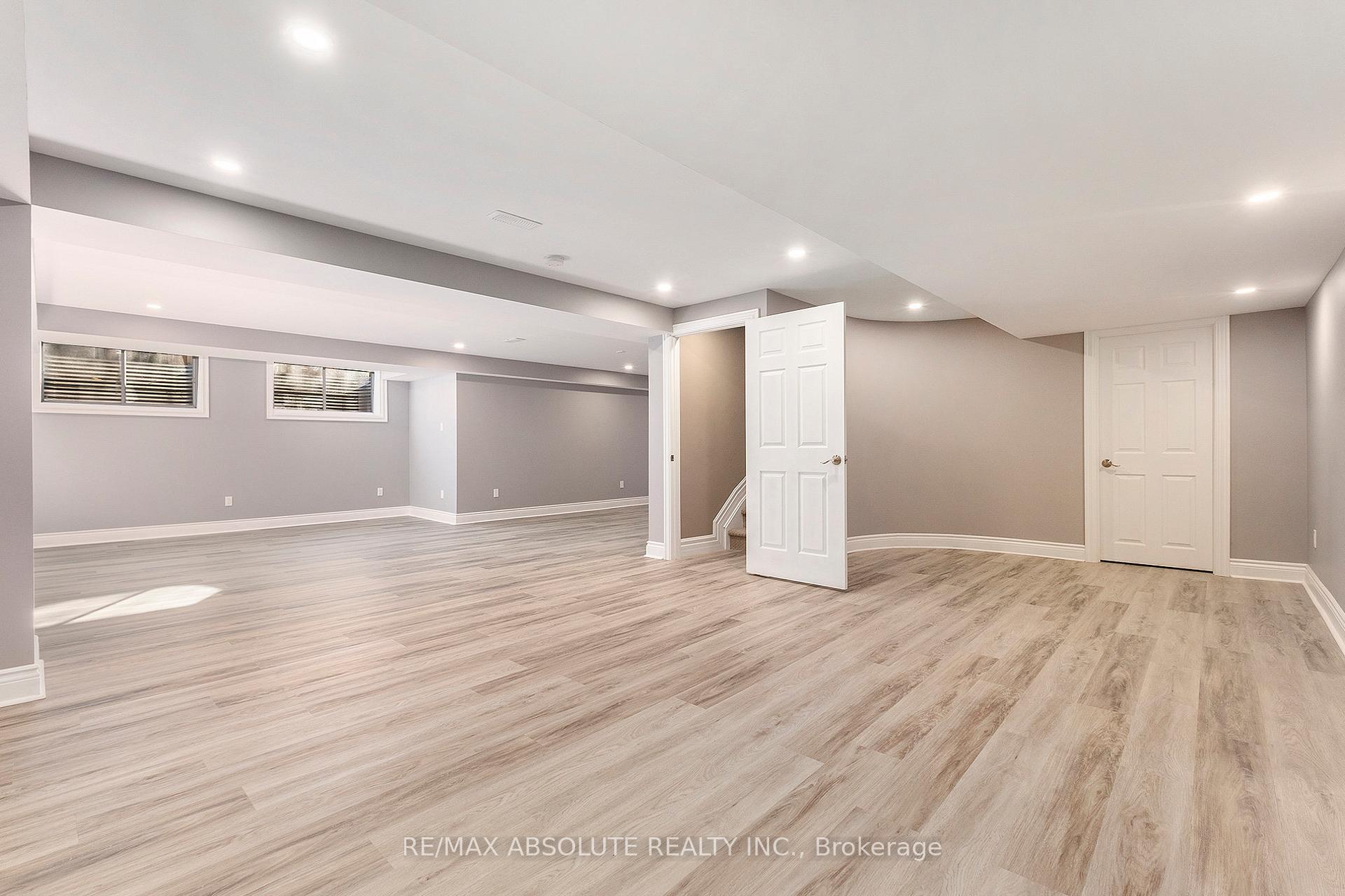Photo 34 of 17 Rutherglen Terrace, Ottawa, Kanata - Morgan's Grant/South March — HOMEH