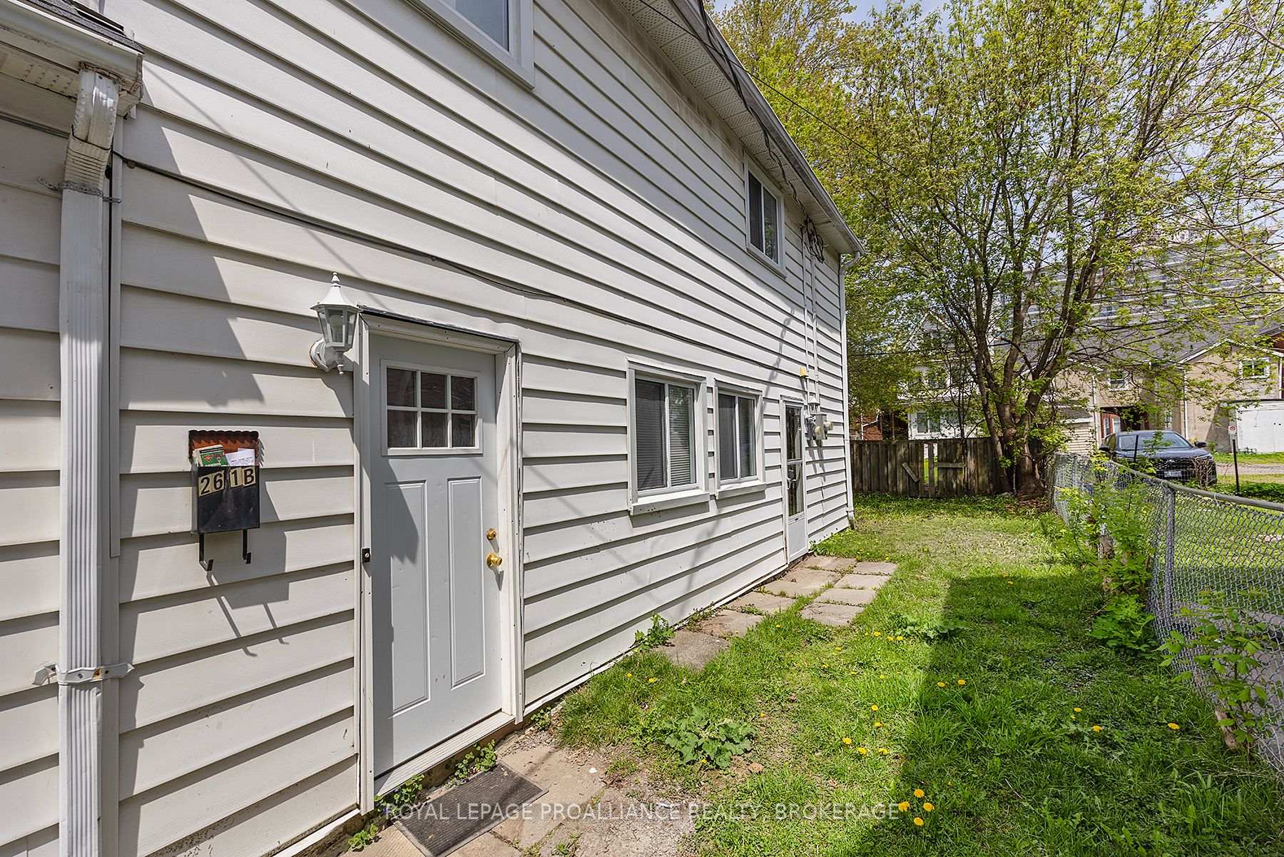 Photo 2 of 261 William Street, Kingston, Central City East — HOMEH