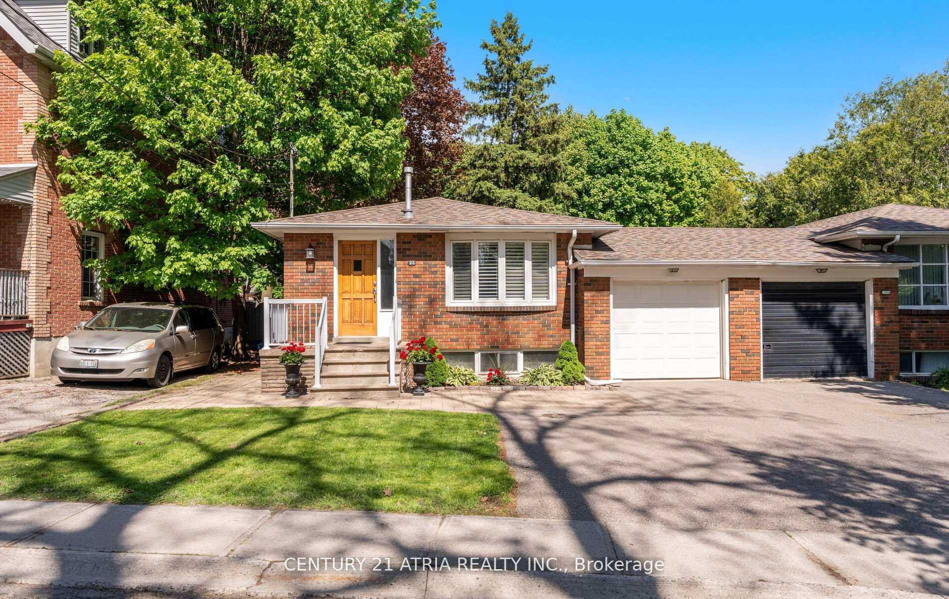 Photo 3 of 23 Jerman Street, Markham, Old Markham Village — HOMEH
