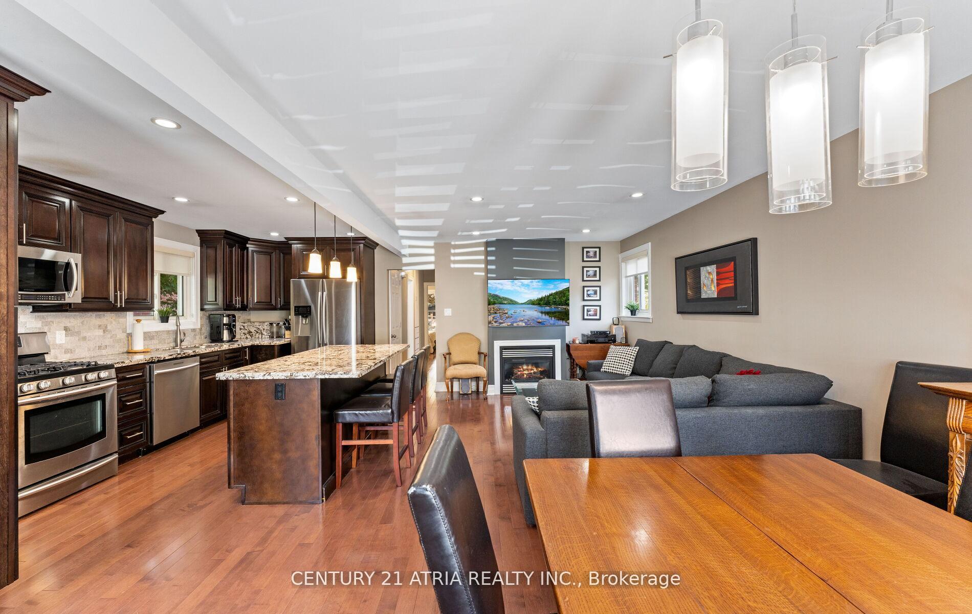 Photo 5 of 23 Jerman Street, Markham, Old Markham Village — HOMEH