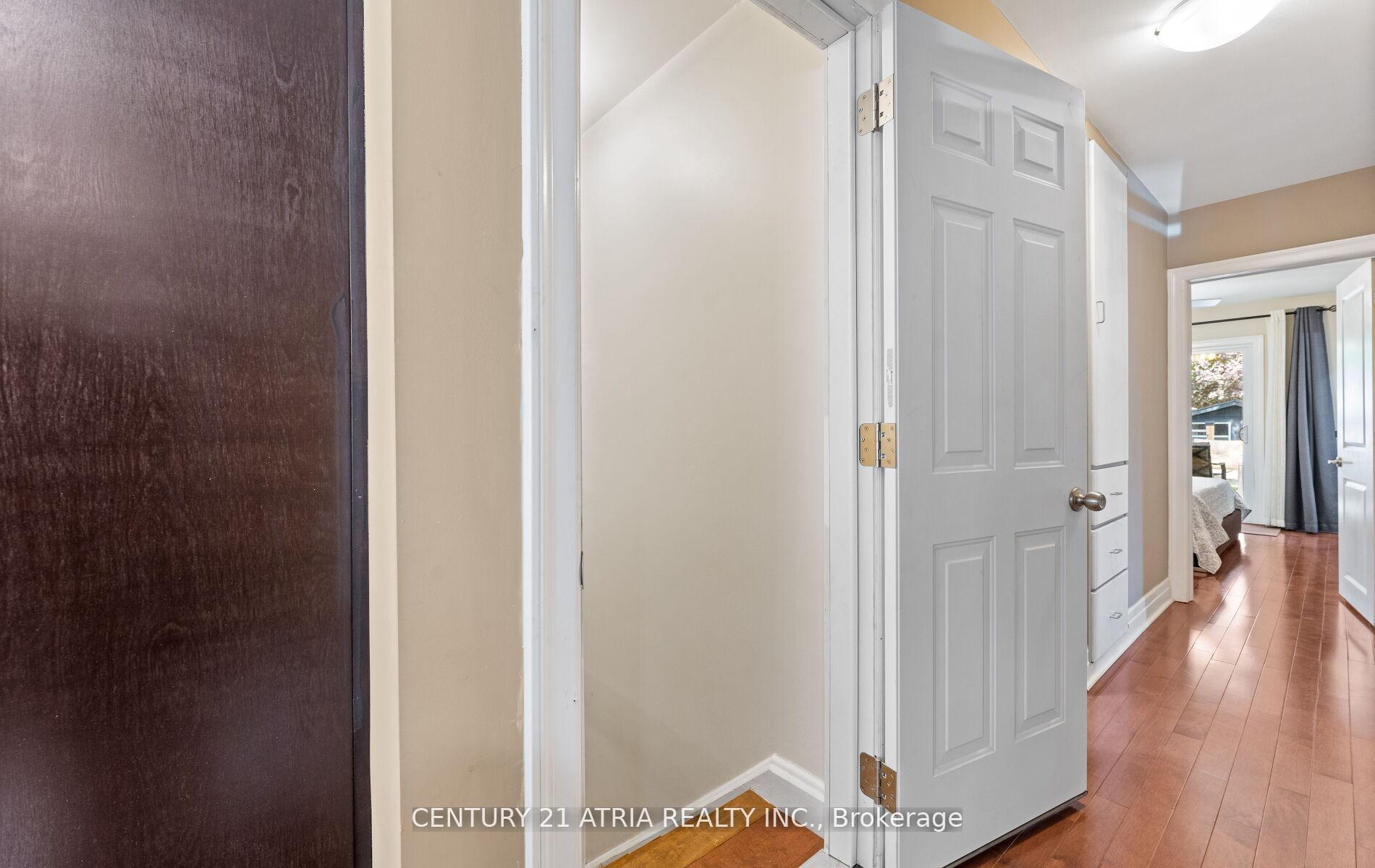 Photo 20 of 23 Jerman Street, Markham, Old Markham Village — HOMEH