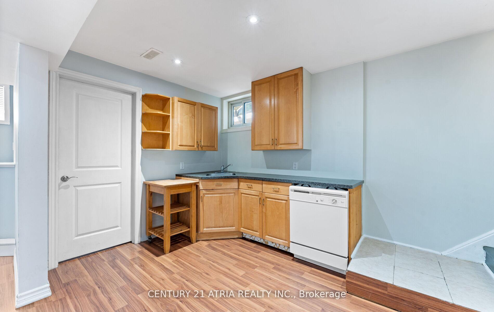 Photo 23 of 23 Jerman Street, Markham, Old Markham Village — HOMEH