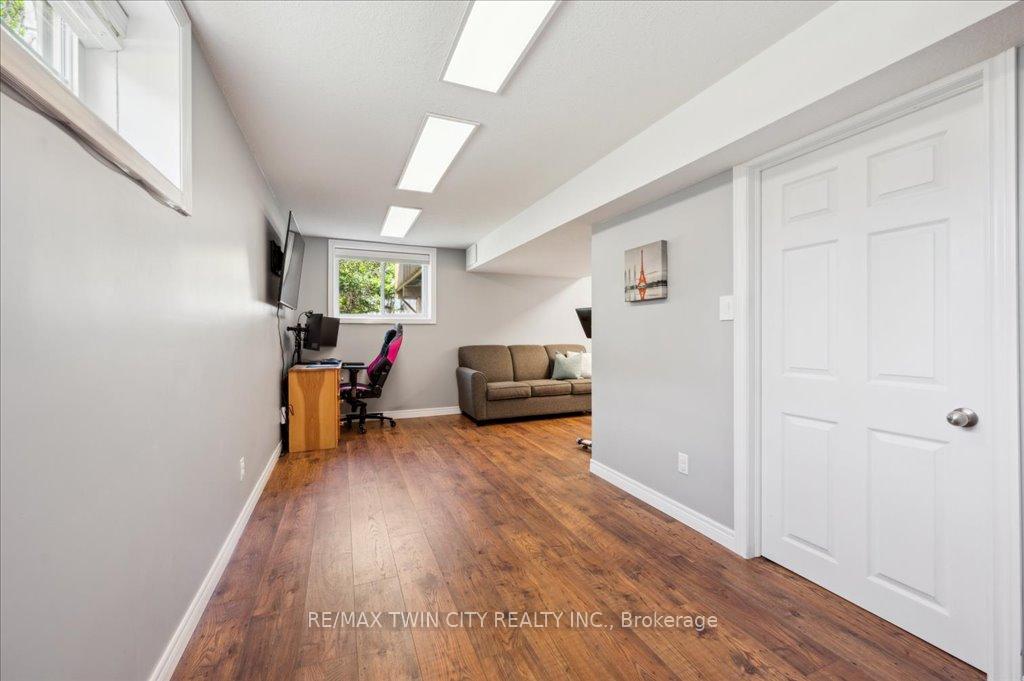 Photo 27 of Unit F27, 6 Upper Mercer Street, Kitchener — HOMEH