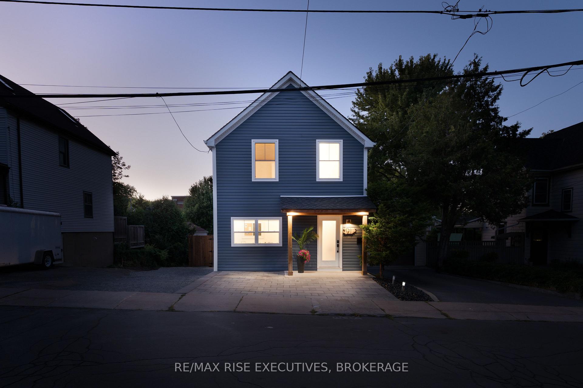 Photo 2 of 91 Raglan Road, Kingston, East of Sir John A. Blvd — HOMEH