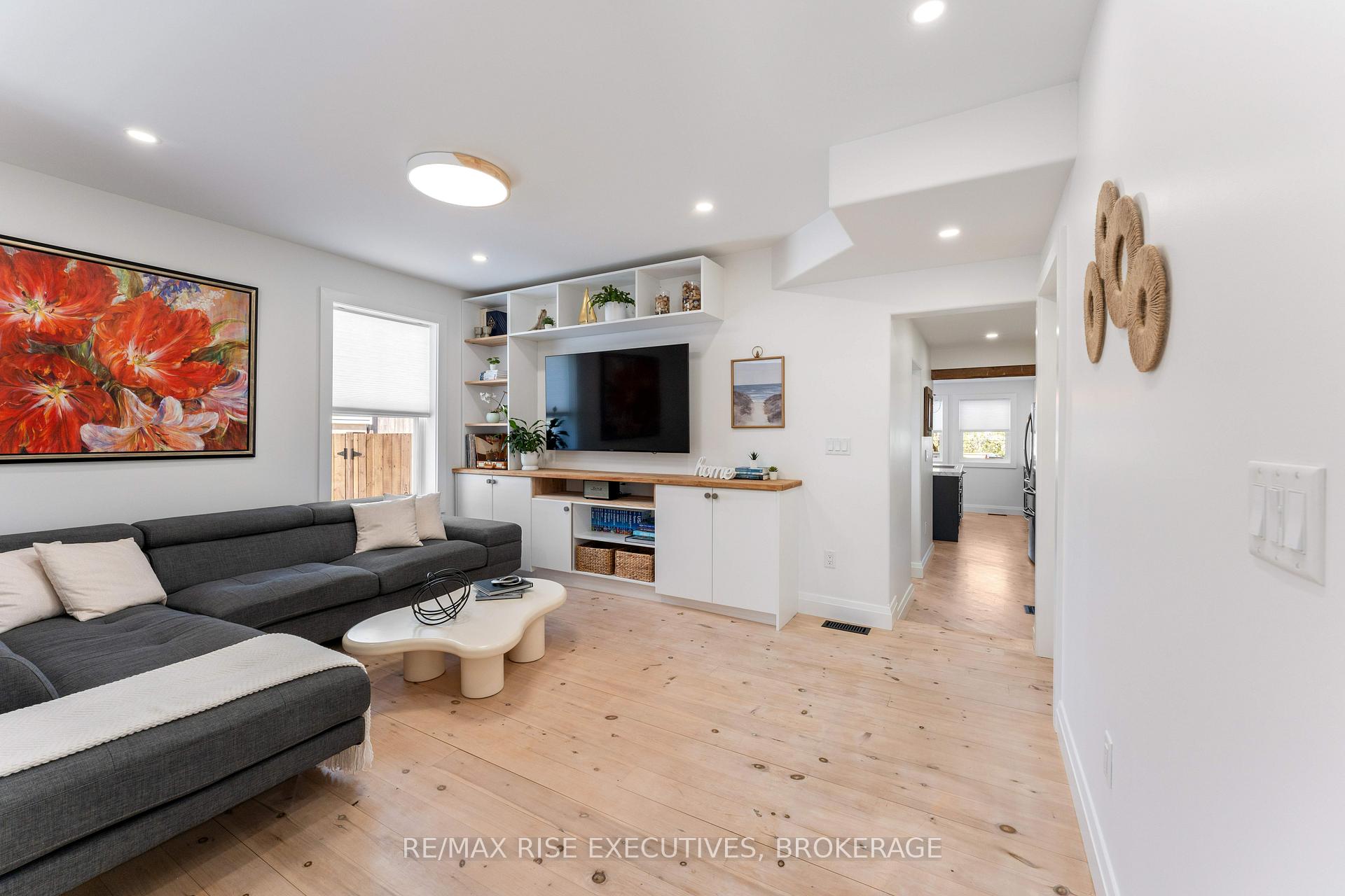 Photo 10 of 91 Raglan Road, Kingston, East of Sir John A. Blvd — HOMEH