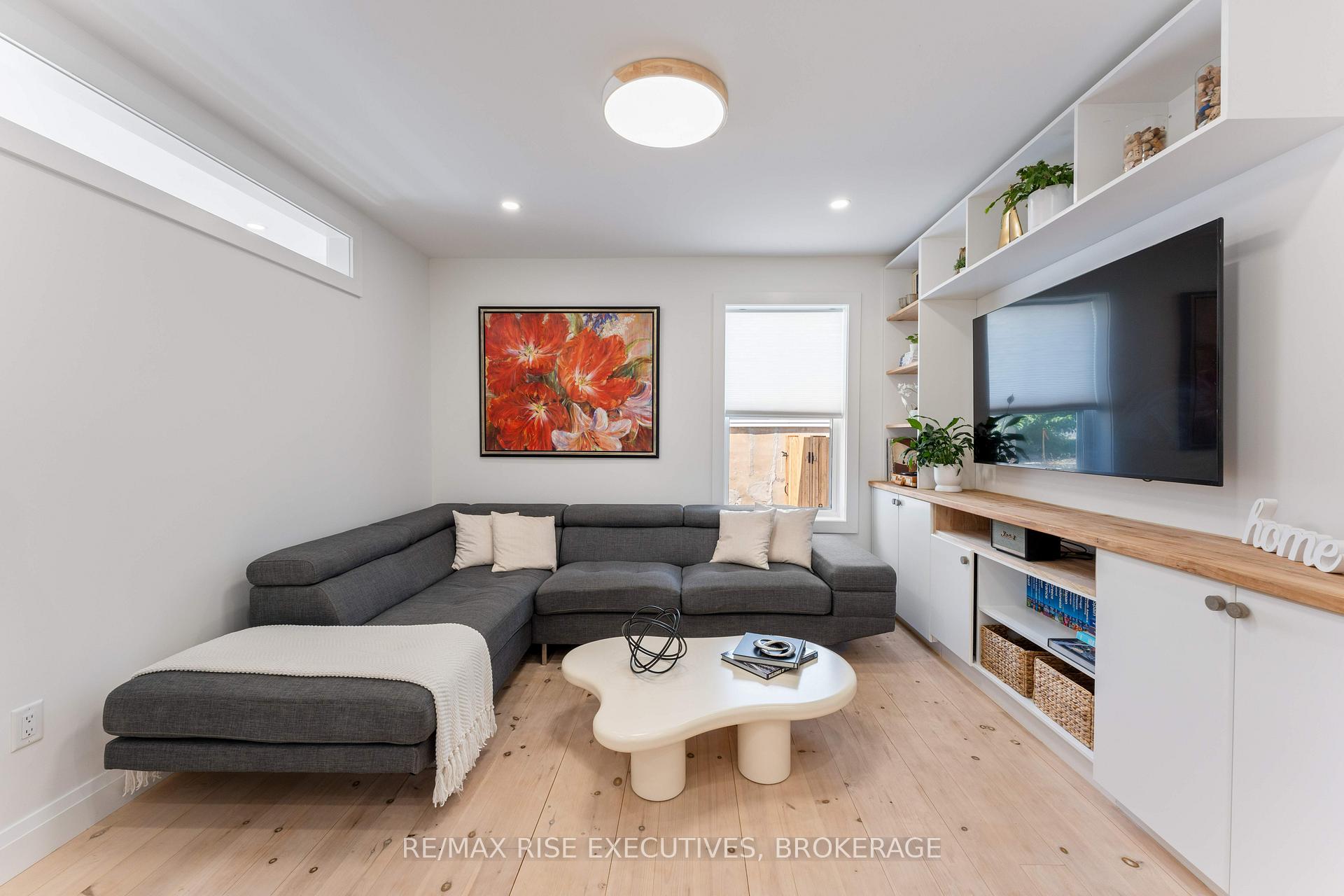 Photo 11 of 91 Raglan Road, Kingston, East of Sir John A. Blvd — HOMEH