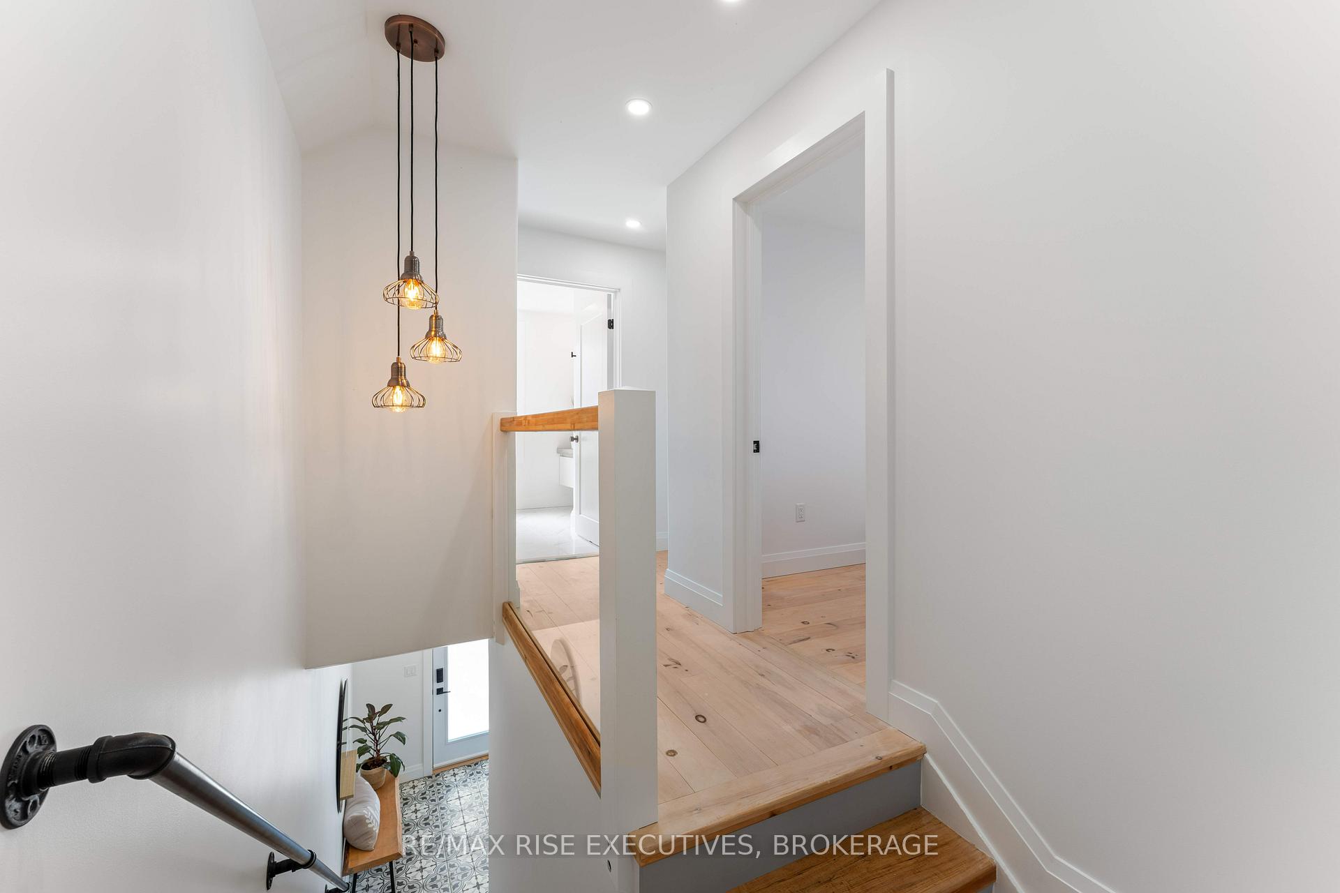 Photo 21 of 91 Raglan Road, Kingston, East of Sir John A. Blvd — HOMEH