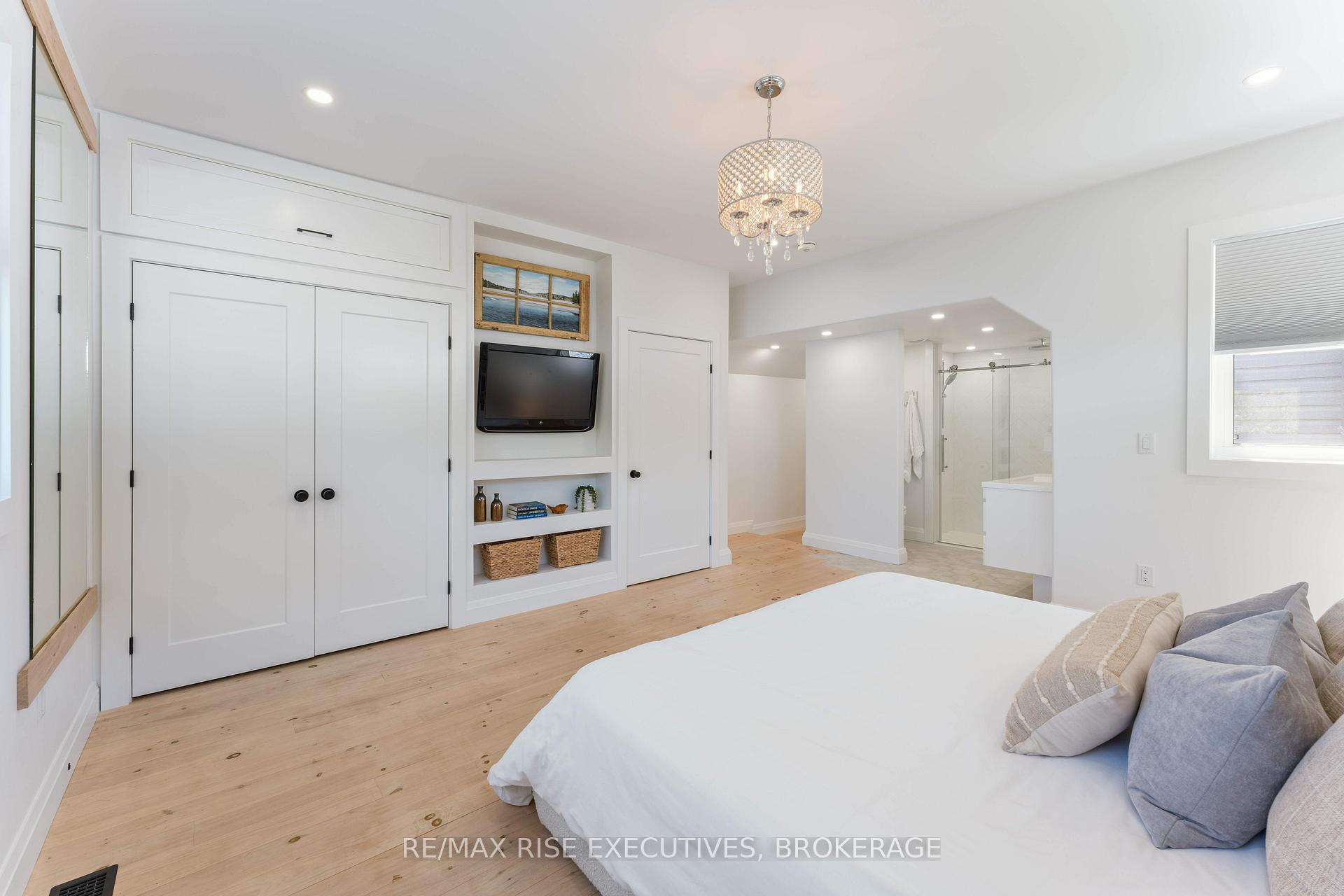 Photo 23 of 91 Raglan Road, Kingston, East of Sir John A. Blvd — HOMEH