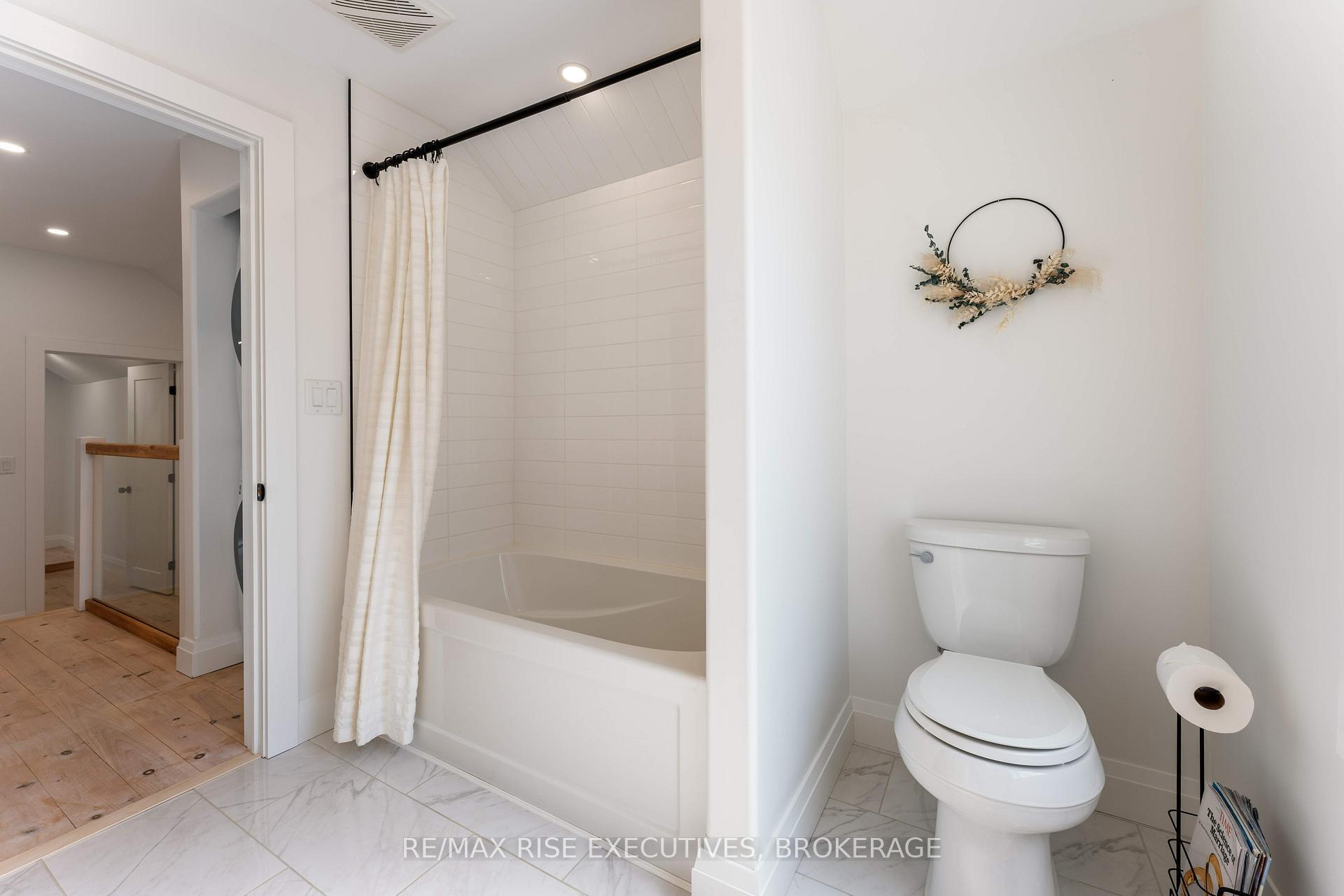 Photo 30 of 91 Raglan Road, Kingston, East of Sir John A. Blvd — HOMEH