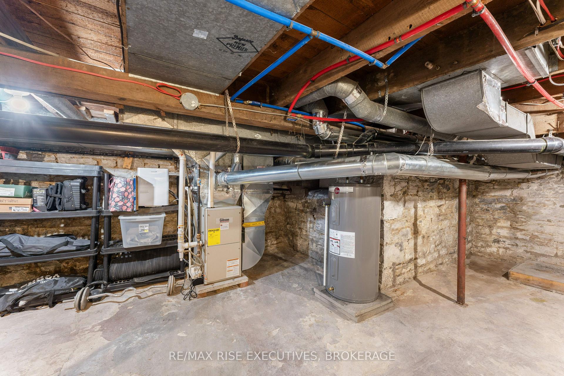 Photo 33 of 91 Raglan Road, Kingston, East of Sir John A. Blvd — HOMEH