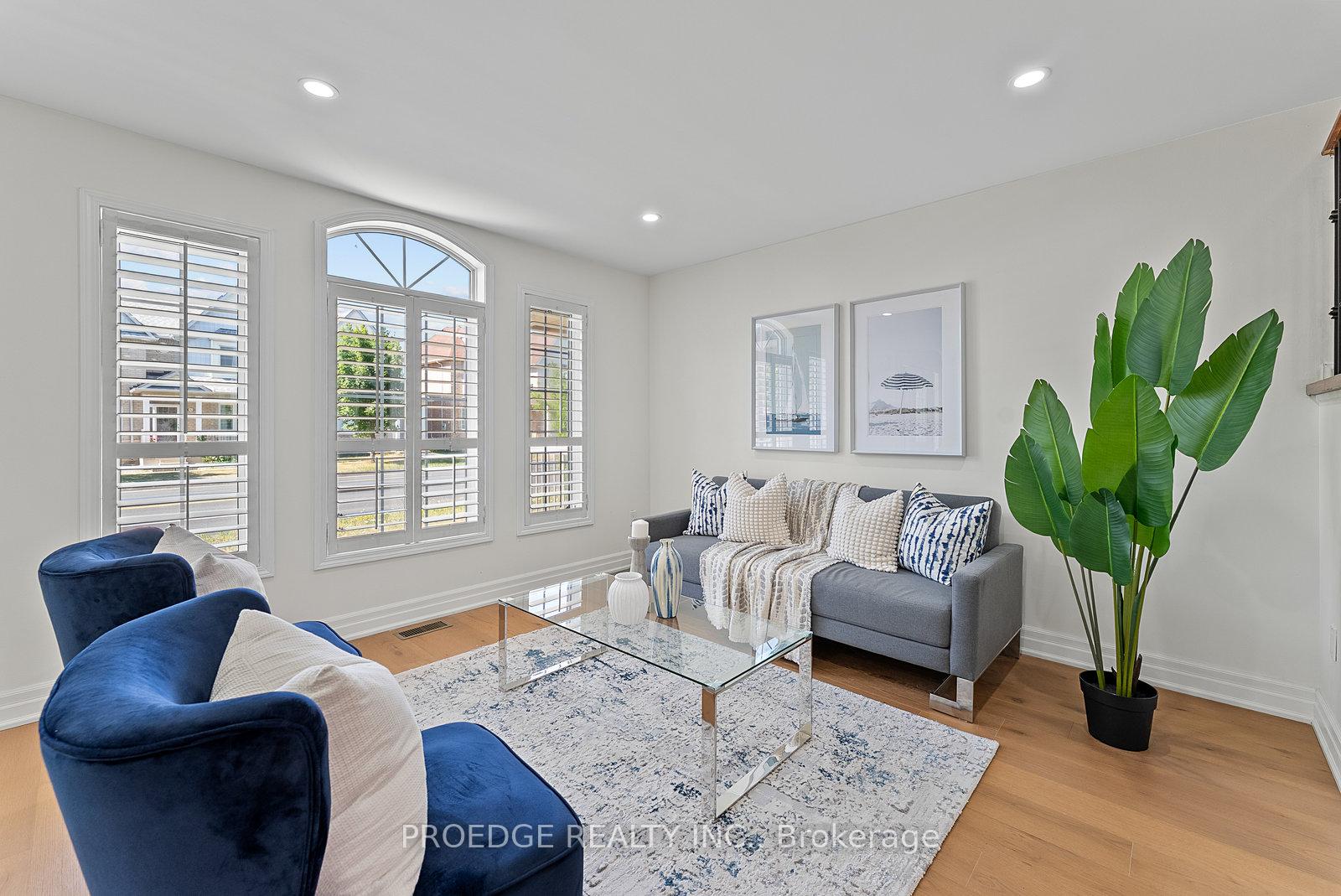 Photo 5 of 763 Bur Oak Avenue, Markham, Wismer — HOMEH