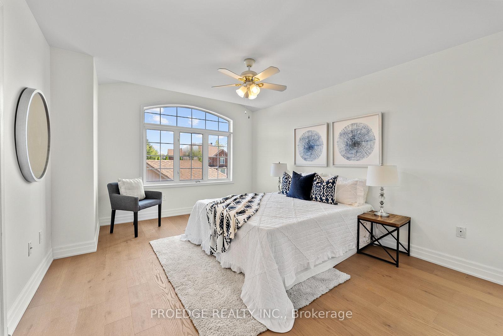Photo 13 of 763 Bur Oak Avenue, Markham, Wismer — HOMEH