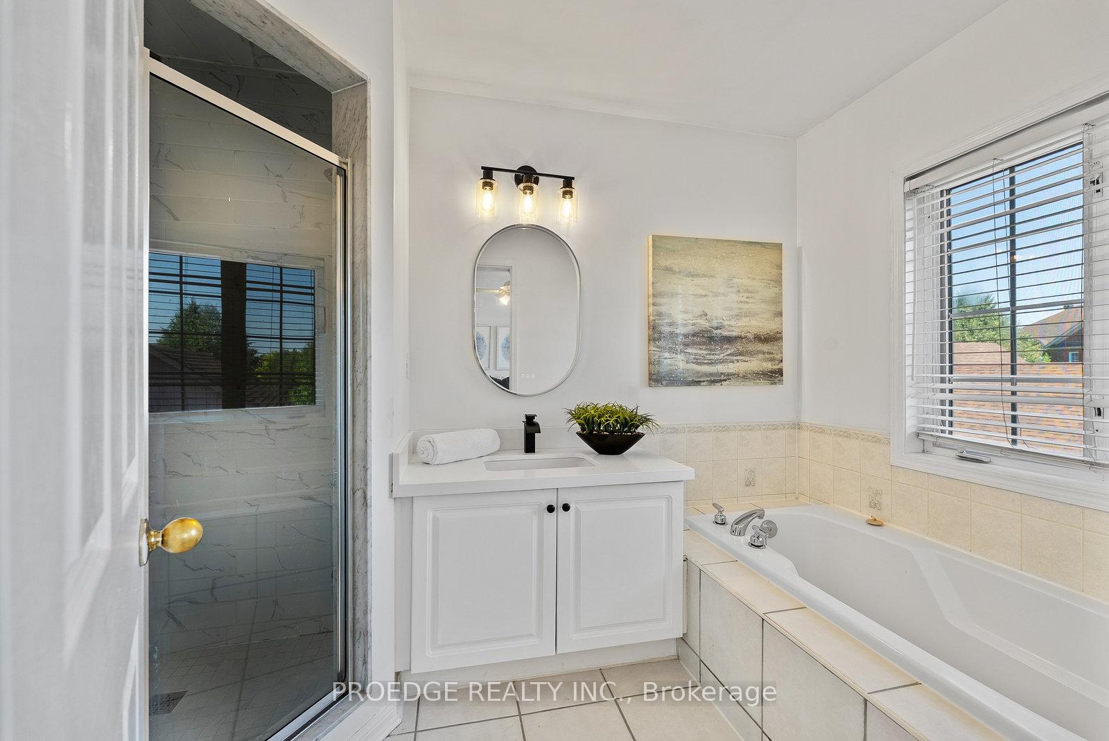 Photo 17 of 763 Bur Oak Avenue, Markham, Wismer — HOMEH
