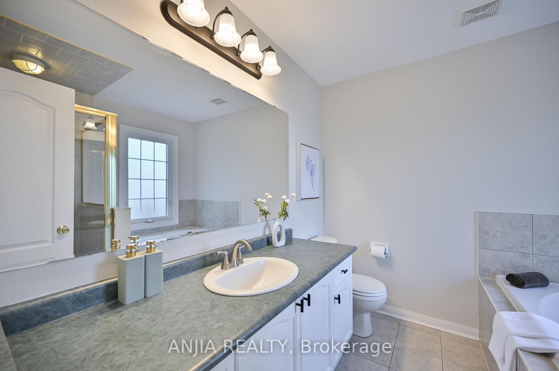 Photo 32 of 187 Roy Rainey Avenue, Markham, Wismer — HOMEH
