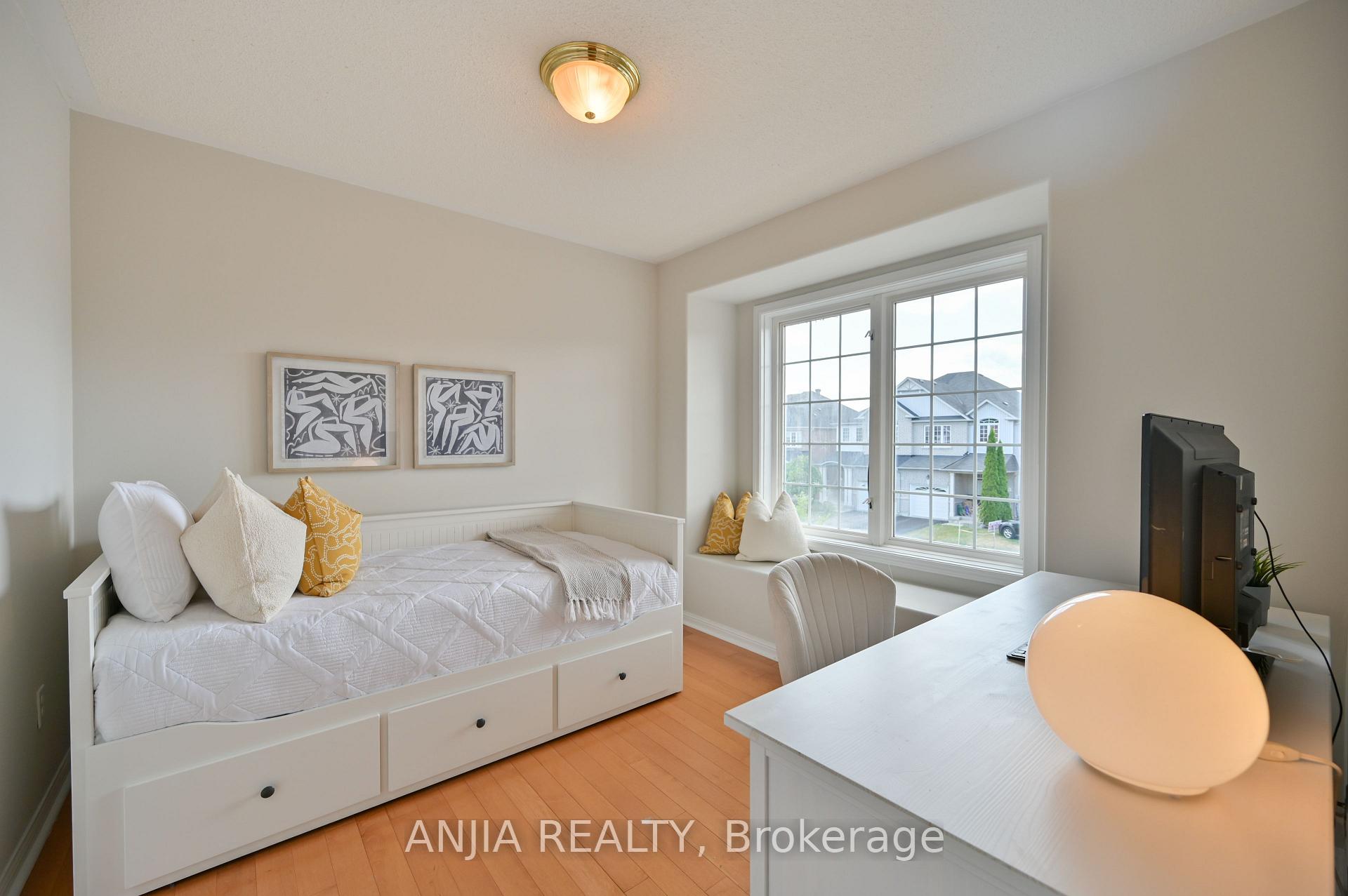 Photo 34 of 187 Roy Rainey Avenue, Markham, Wismer — HOMEH