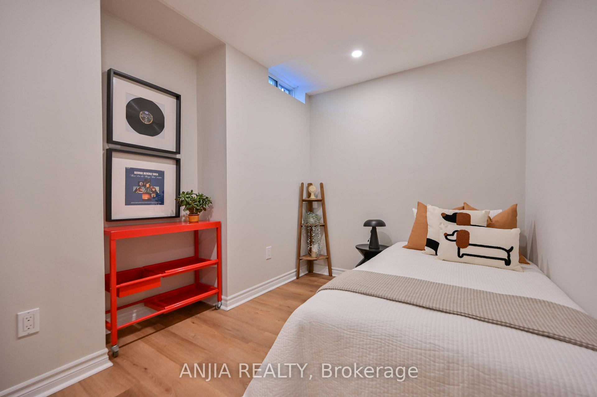 Photo 43 of 187 Roy Rainey Avenue, Markham, Wismer — HOMEH