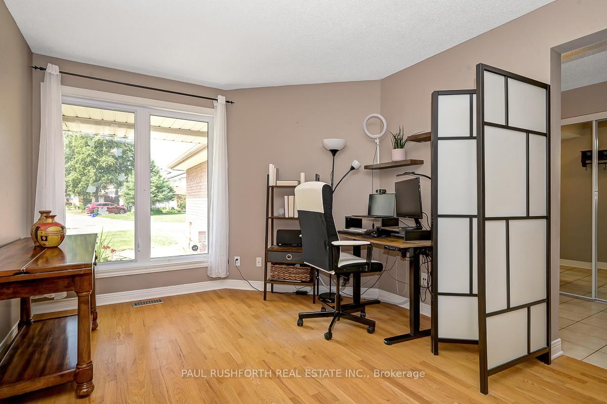 Photo 10 of 91 Banchory Crescent S, Ottawa, Kanata - Morgan's Grant/South March — HOMEH