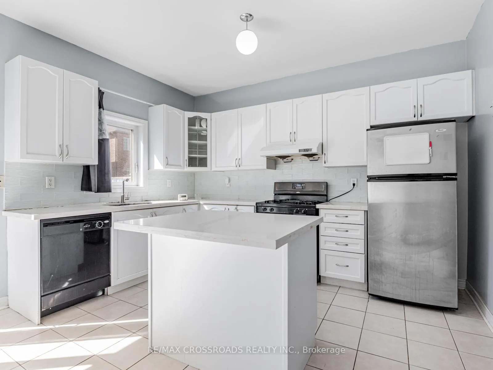 Photo 10 of 81 Lahore Crescent, Markham, Cedarwood — HOMEH
