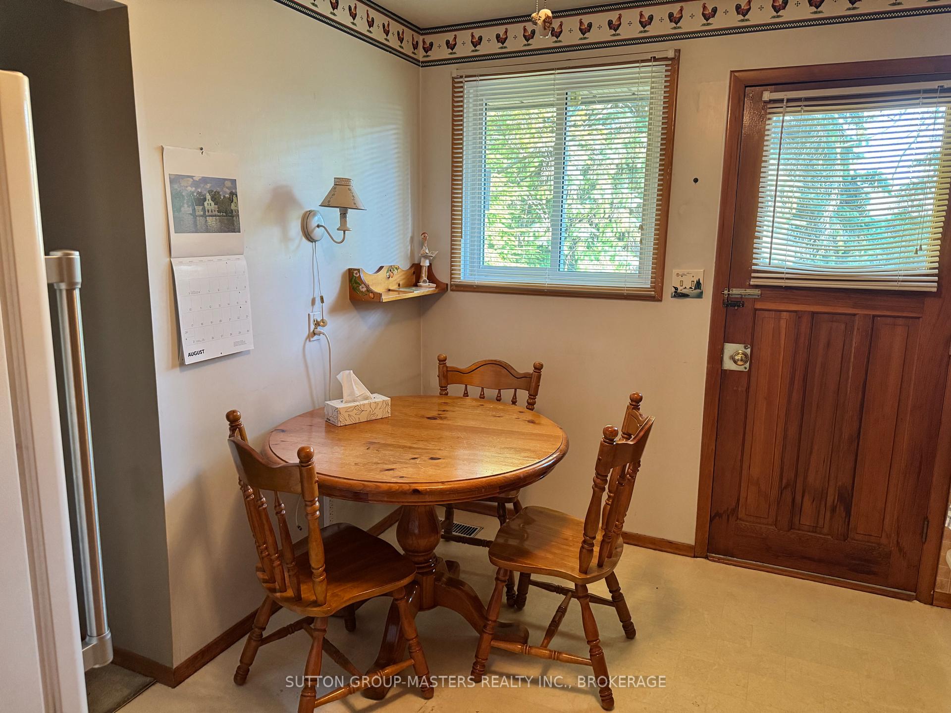 Photo 10 of 79 Inverness Crescent, Kingston, West of Sir John A. Blvd — HOMEH