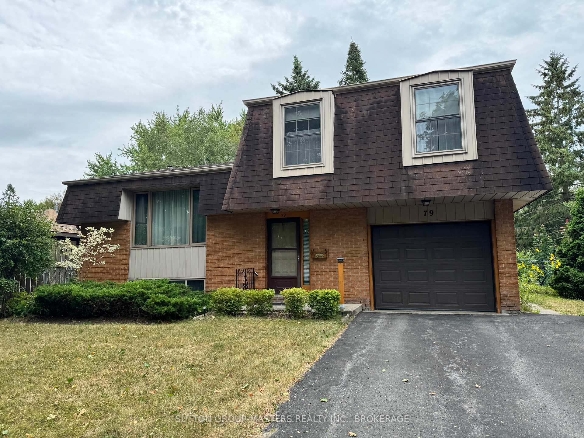 Photo 27 of 79 Inverness Crescent, Kingston, West of Sir John A. Blvd — HOMEH