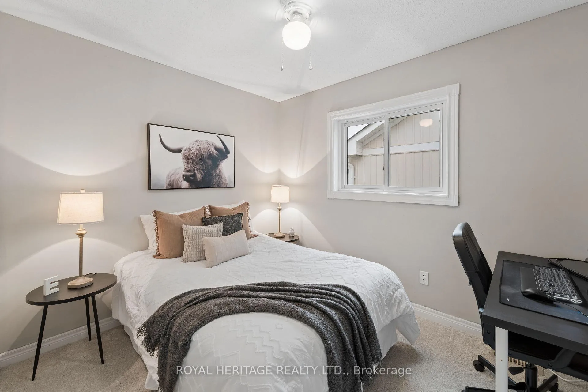 Photo 15 of 44 Cranborne Crescent, Whitby, Brooklin — HOMEH