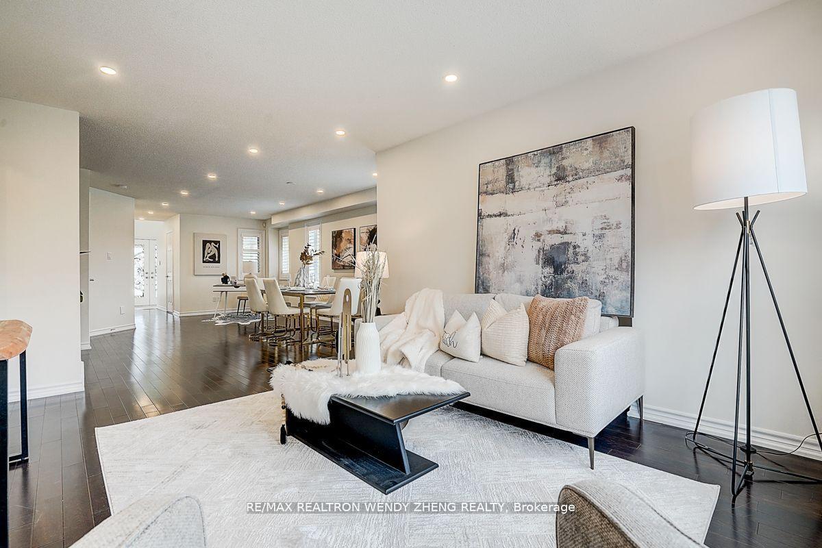 Photo 16 of 46 Ian Baron Avenue, Markham, Village Green-South Unionville — HOMEH