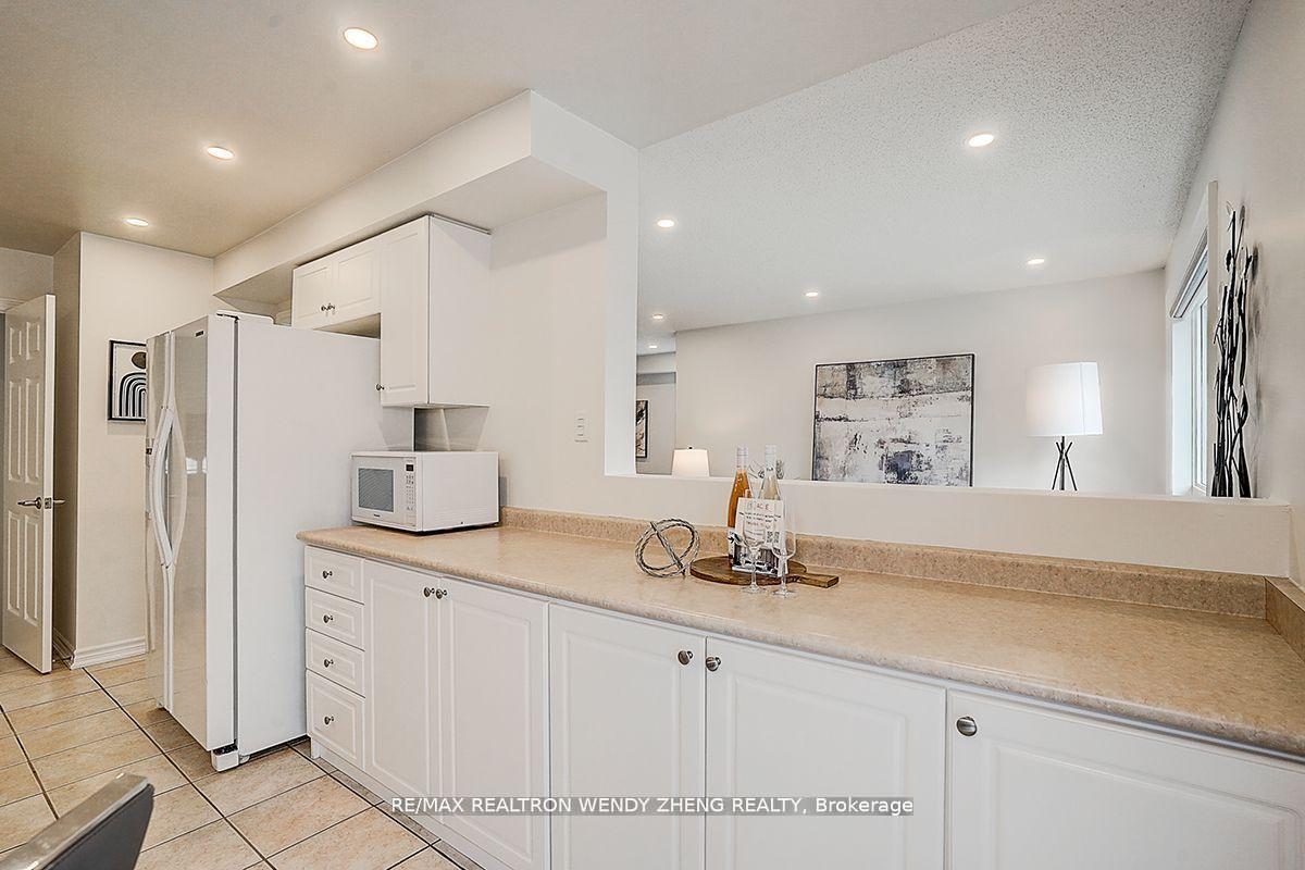 Photo 22 of 46 Ian Baron Avenue, Markham, Village Green-South Unionville — HOMEH