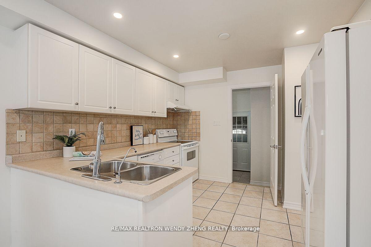 Photo 23 of 46 Ian Baron Avenue, Markham, Village Green-South Unionville — HOMEH