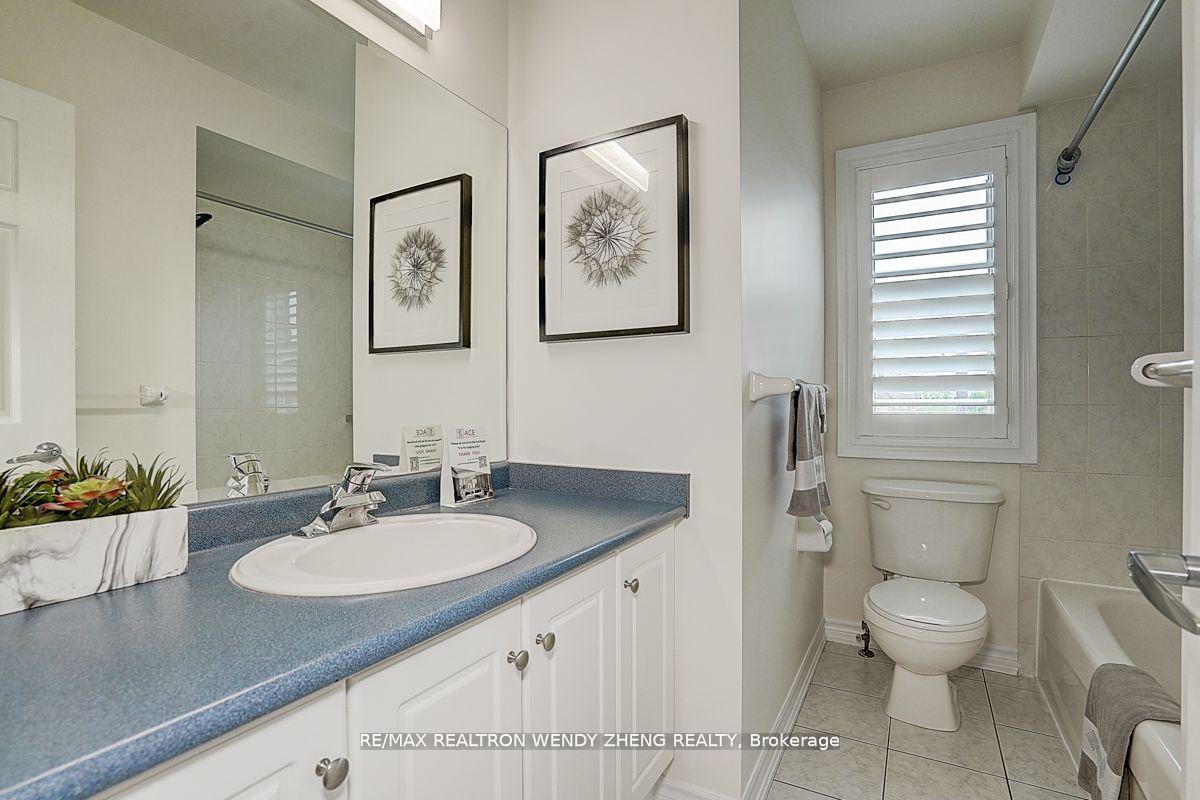 Photo 32 of 46 Ian Baron Avenue, Markham, Village Green-South Unionville — HOMEH