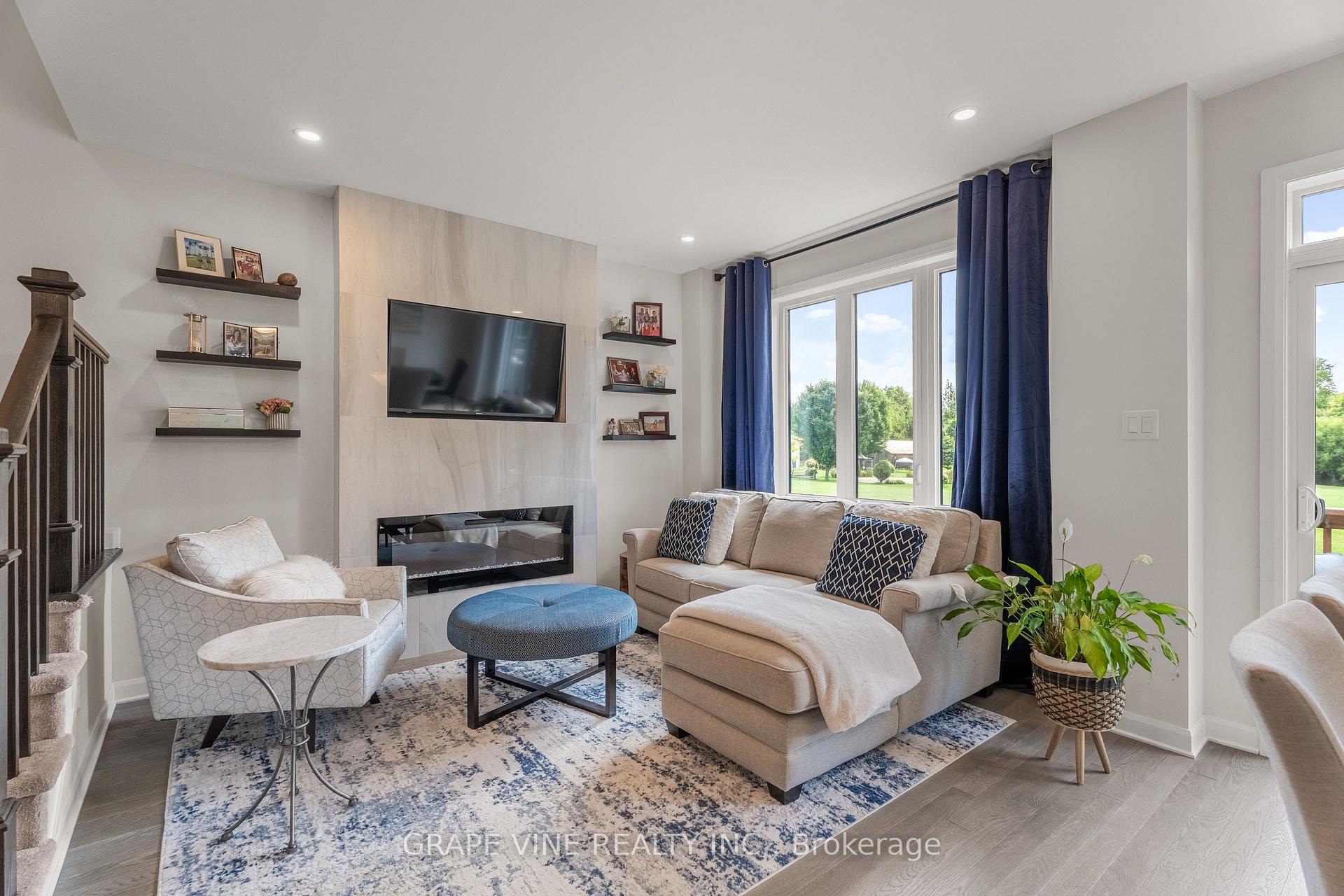 Photo 15 of 148 Attwell Private, Ottawa, Kanata - Morgan's Grant/South March — HOMEH