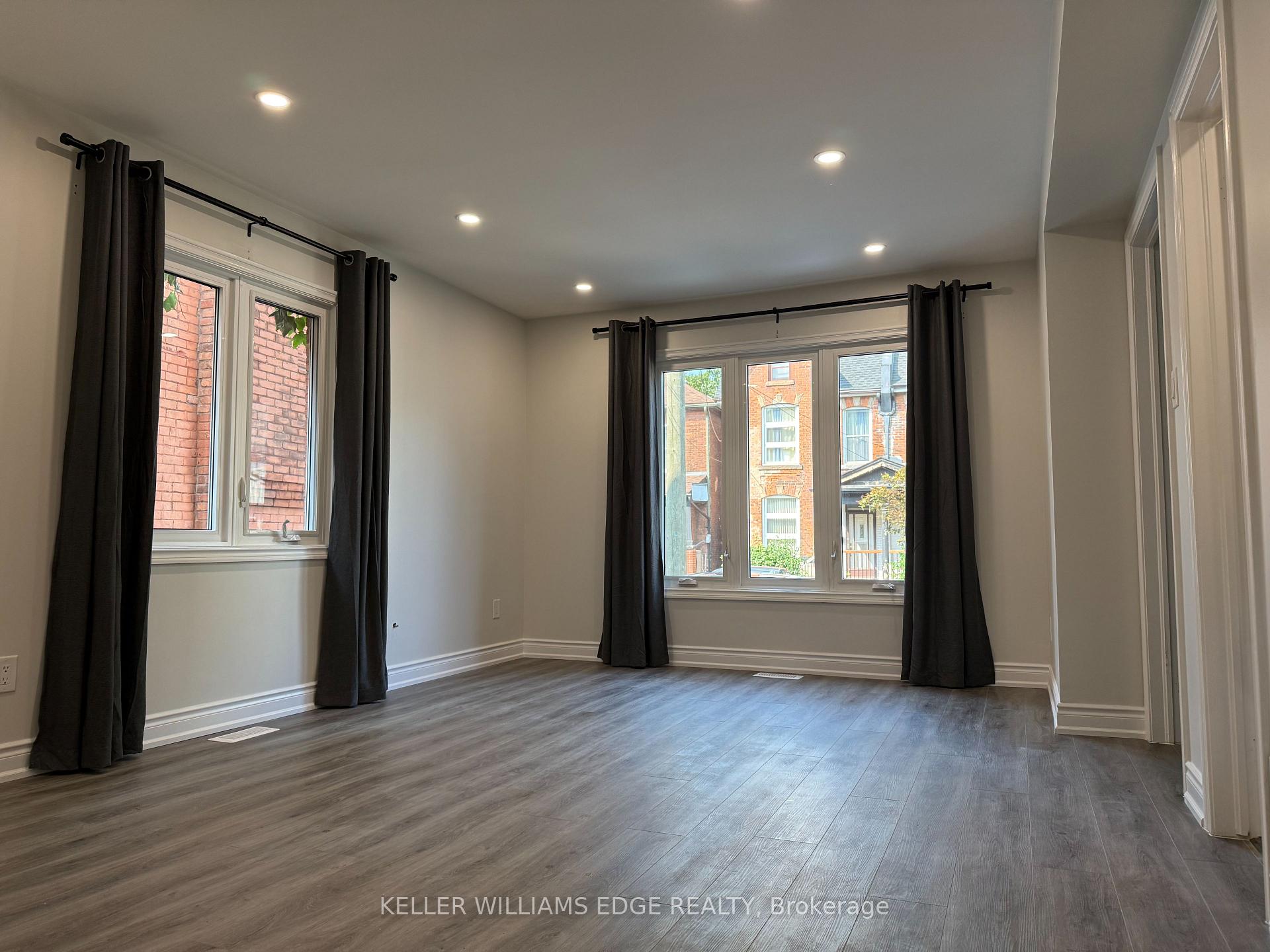 Photo 7 of 87 Peter Street, Hamilton, Strathcona — HOMEH
