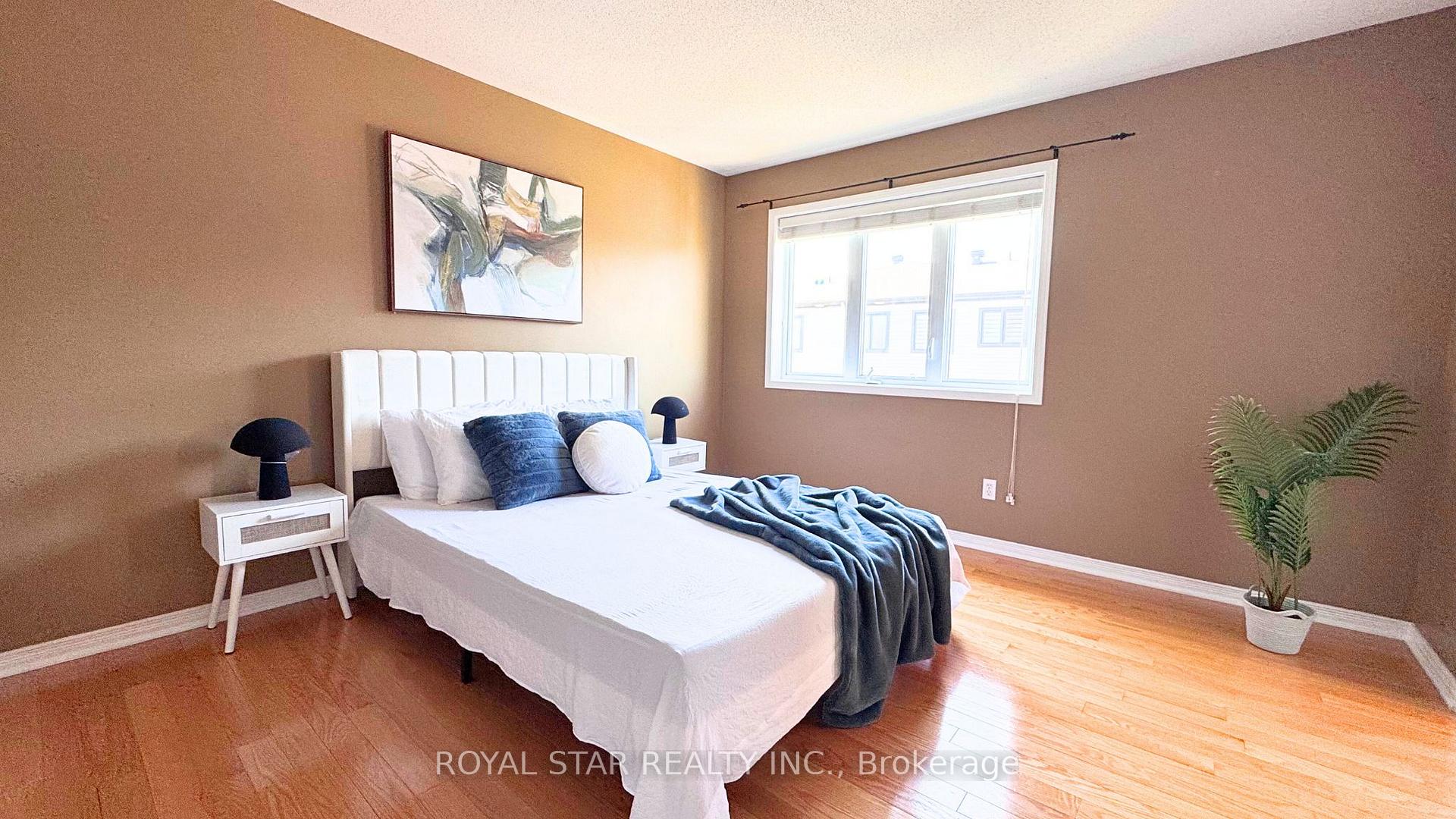 Photo 16 of 204 Catamount Court, Ottawa, Kanata - Emerald Meadows/Trailwest — HOMEH