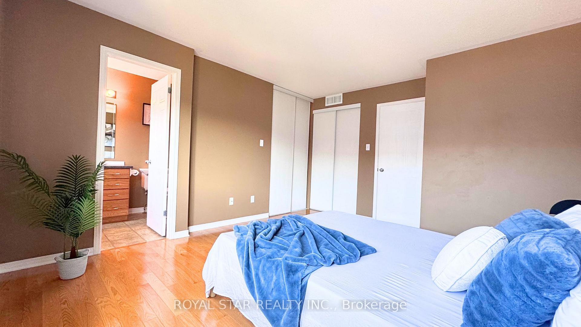 Photo 17 of 204 Catamount Court, Ottawa, Kanata - Emerald Meadows/Trailwest — HOMEH