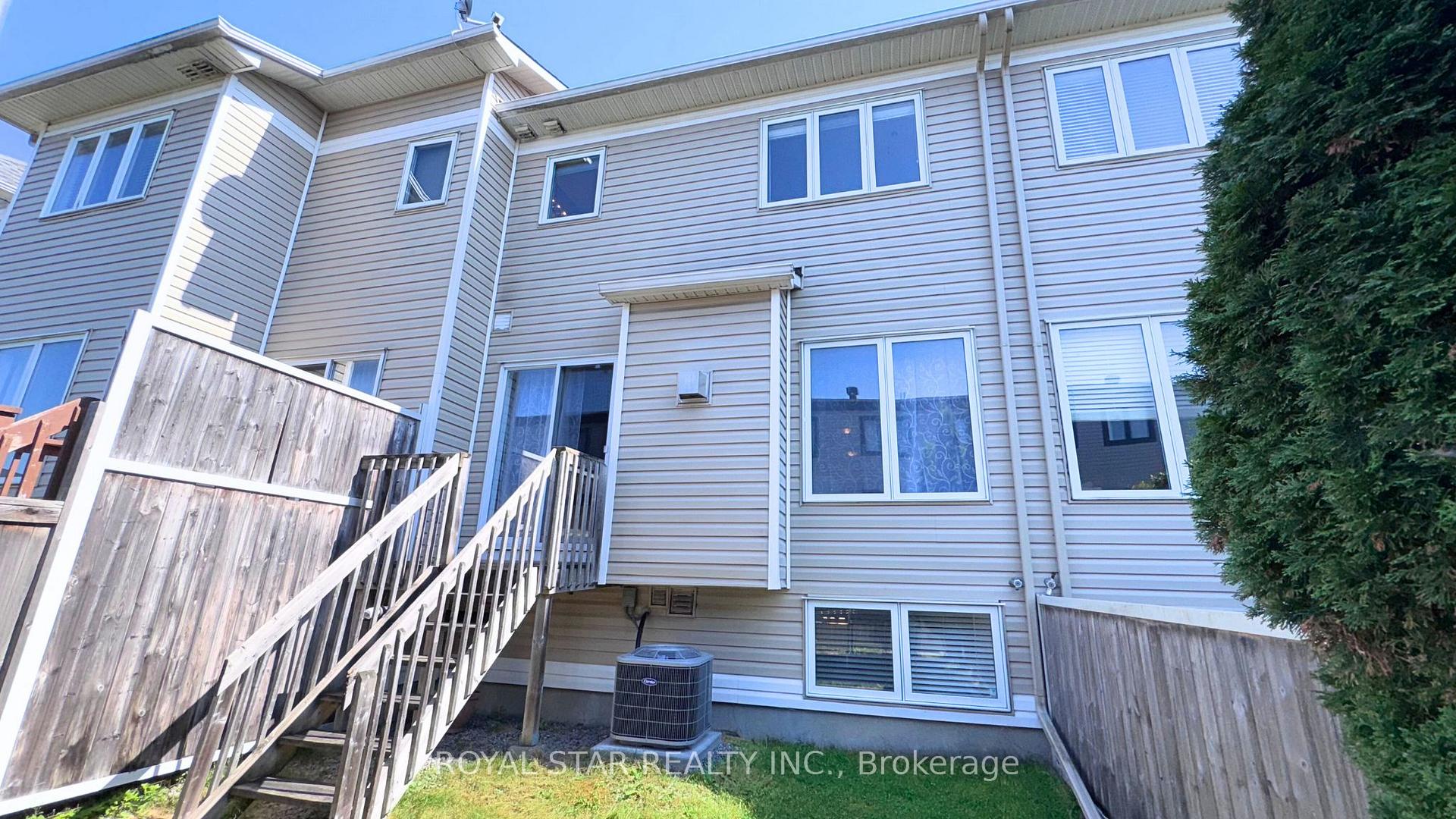 Photo 29 of 204 Catamount Court, Ottawa, Kanata - Emerald Meadows/Trailwest — HOMEH